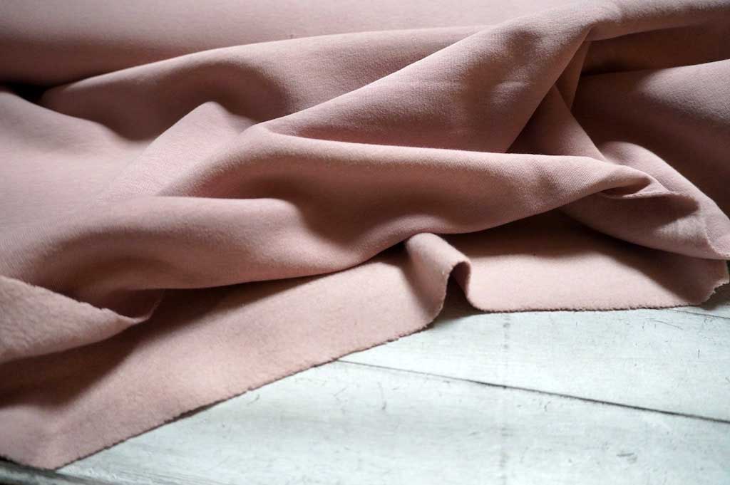 TEPLÁKOVINA - STARORŮŽOVÁ - POČESANÁ - ŠÍŘE 190