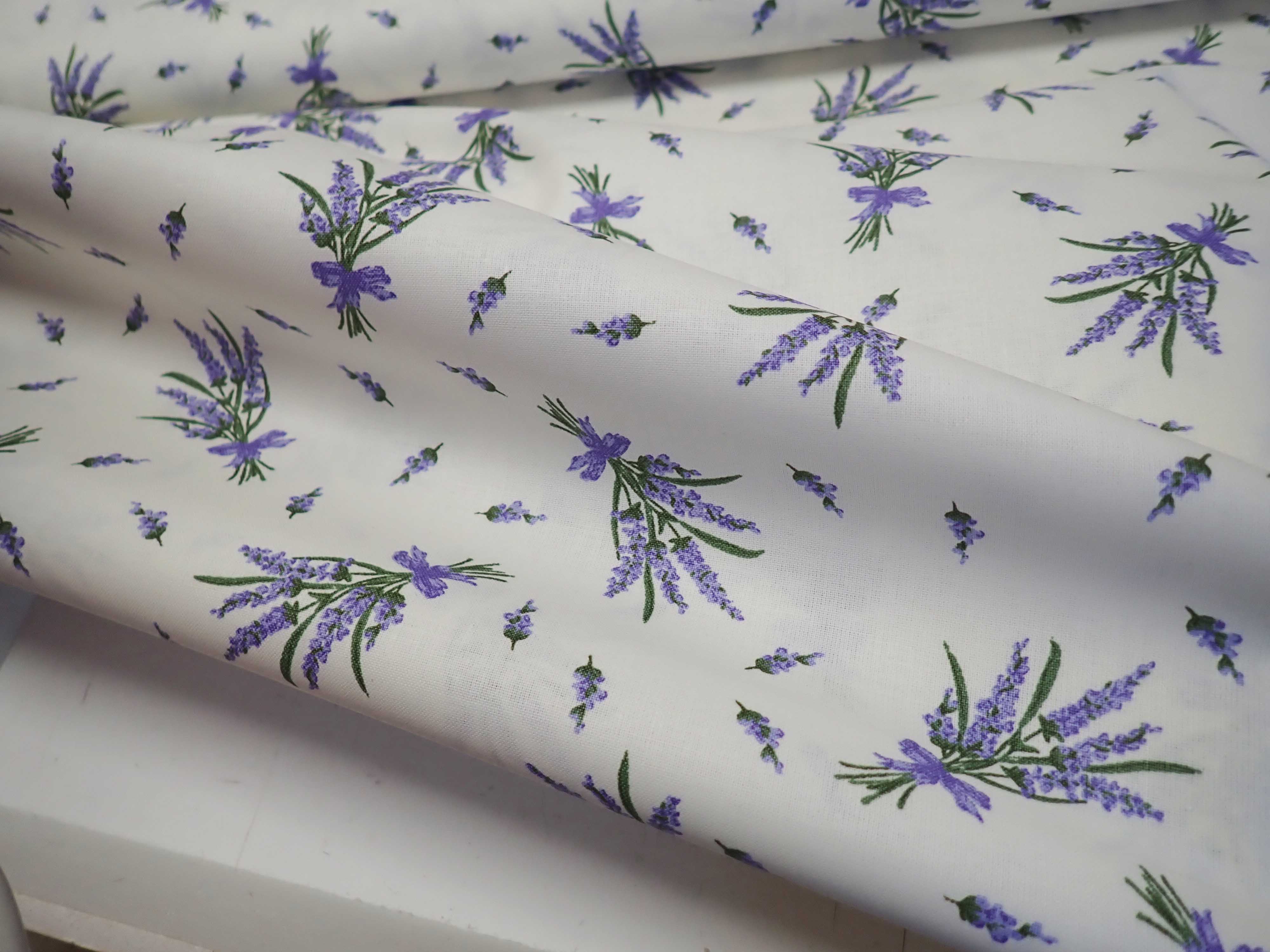 LÁTKA - SMETANOVÁ + LEVANDULE