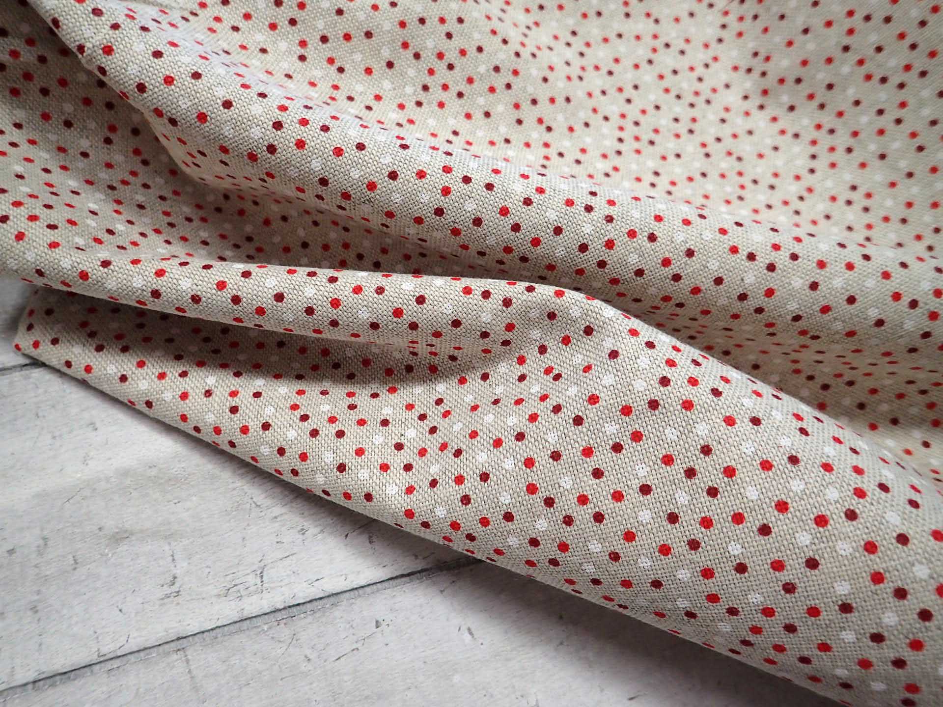 LÁTKA - REŽNÁ - PUNTÍKY