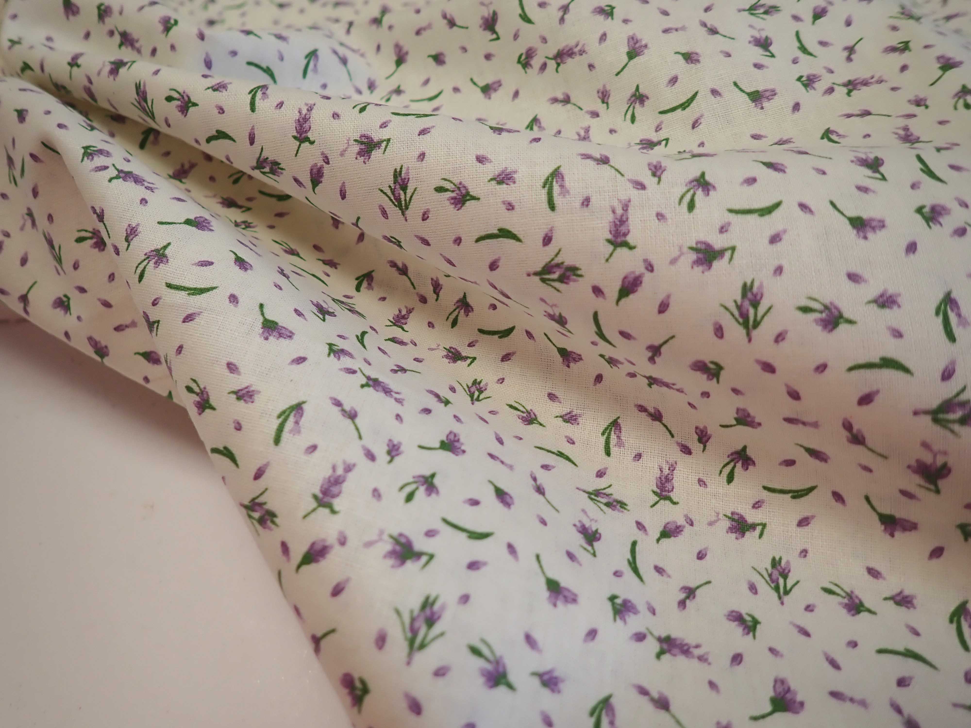 LÁTKA - FIALOVÉ KYTIČKY