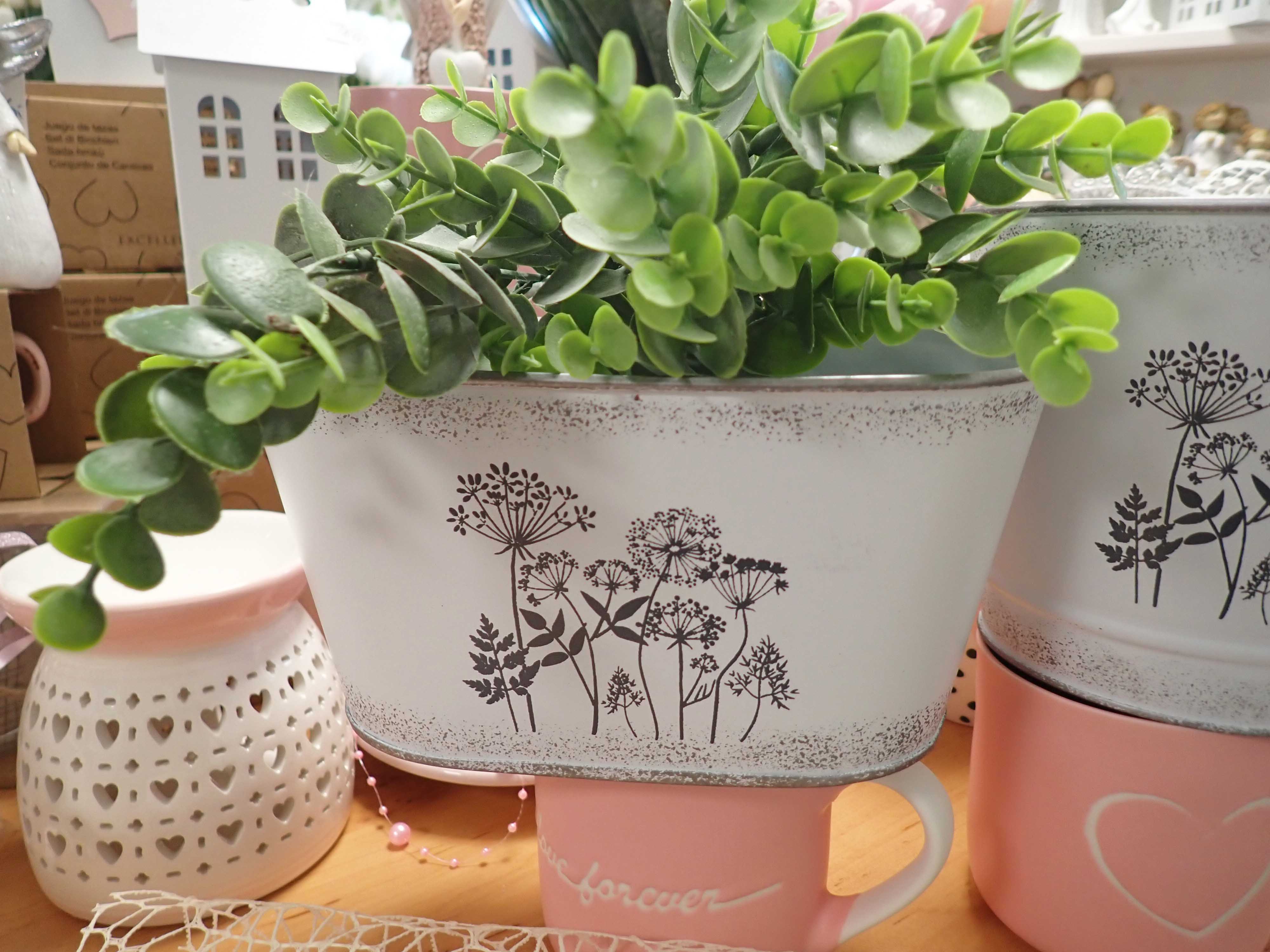 PLECHOVÝ KVĚTINÁČ - OVÁLNÝ - CHMÝŘÍ