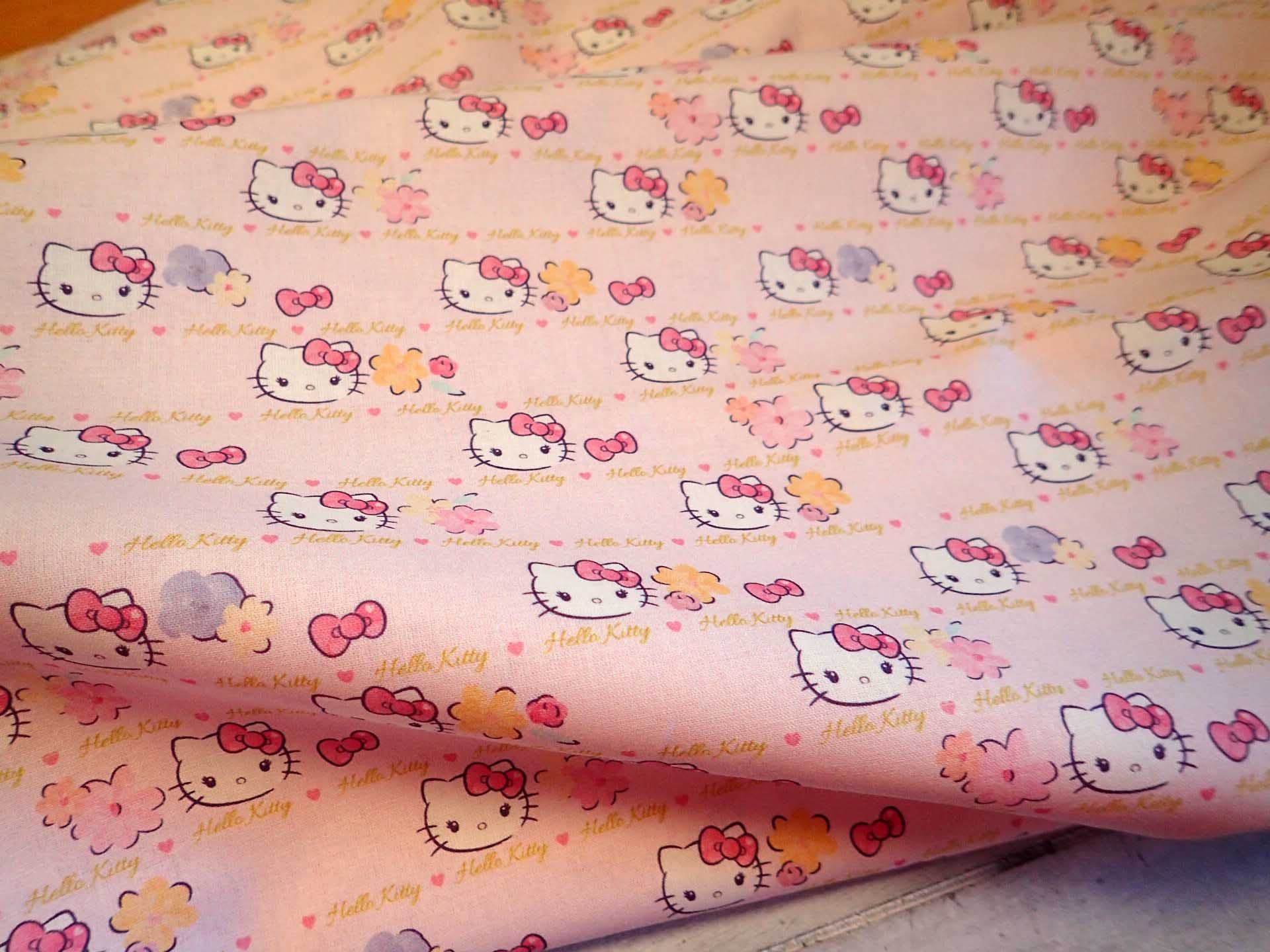 LÁTKA - DĚTSKÁ - HELLO KITTY