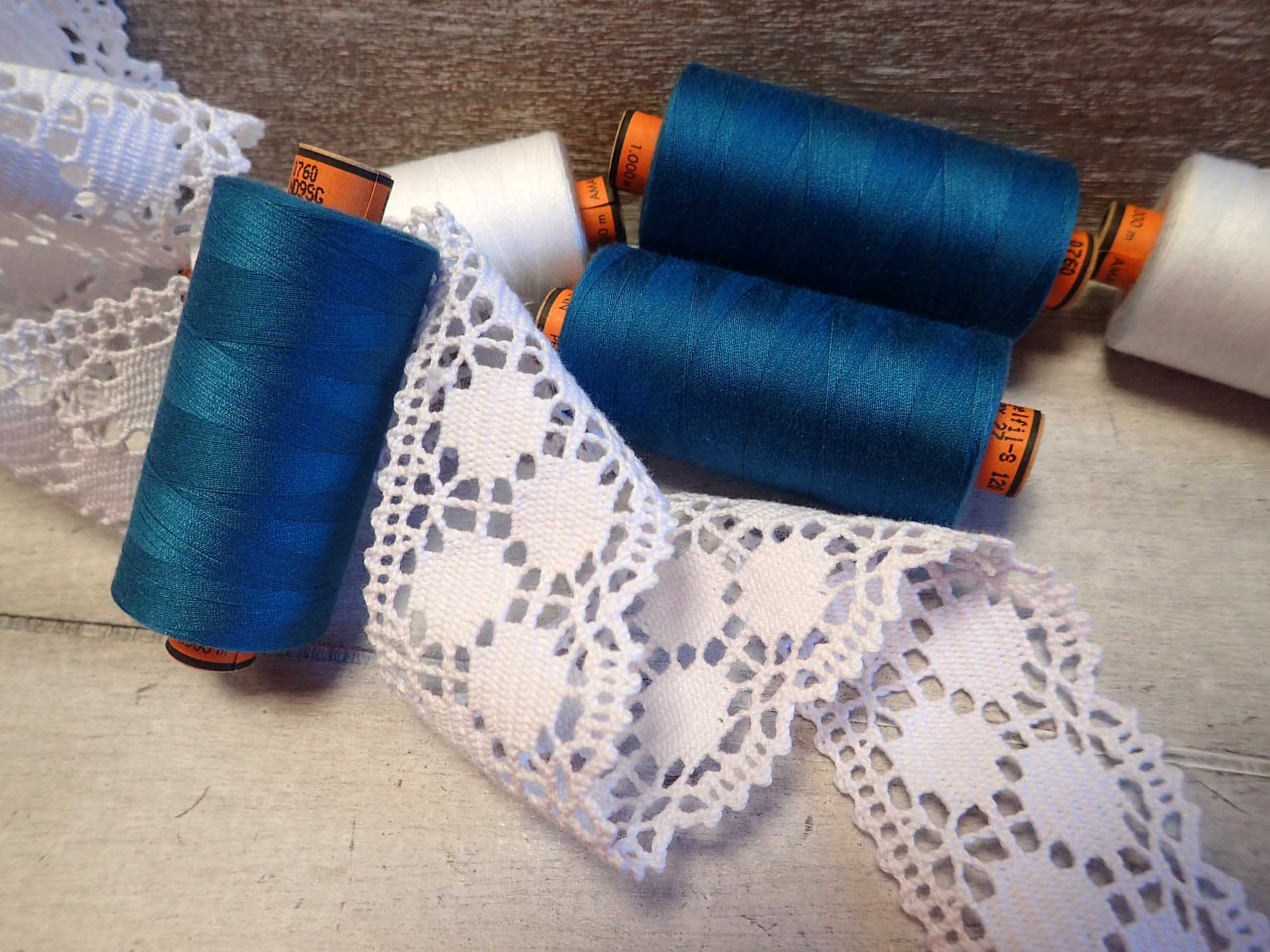 nit - PETROLEJOVÁ - AMANN - BELFIL S - 100% polyesterová - VYSOCEPEVNOSTNÍ - 1000 m