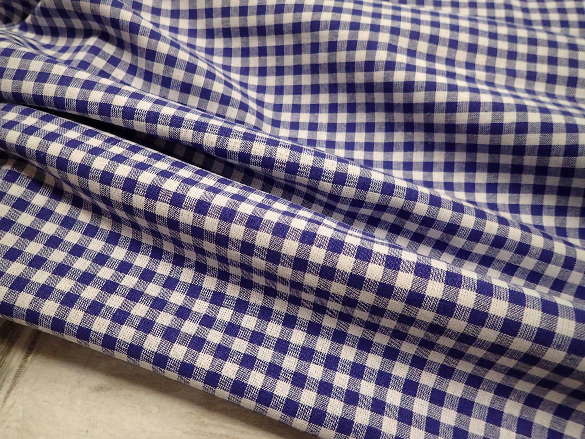 LÁTKA - MODRÁ KOSTIČKA - KANAFAS