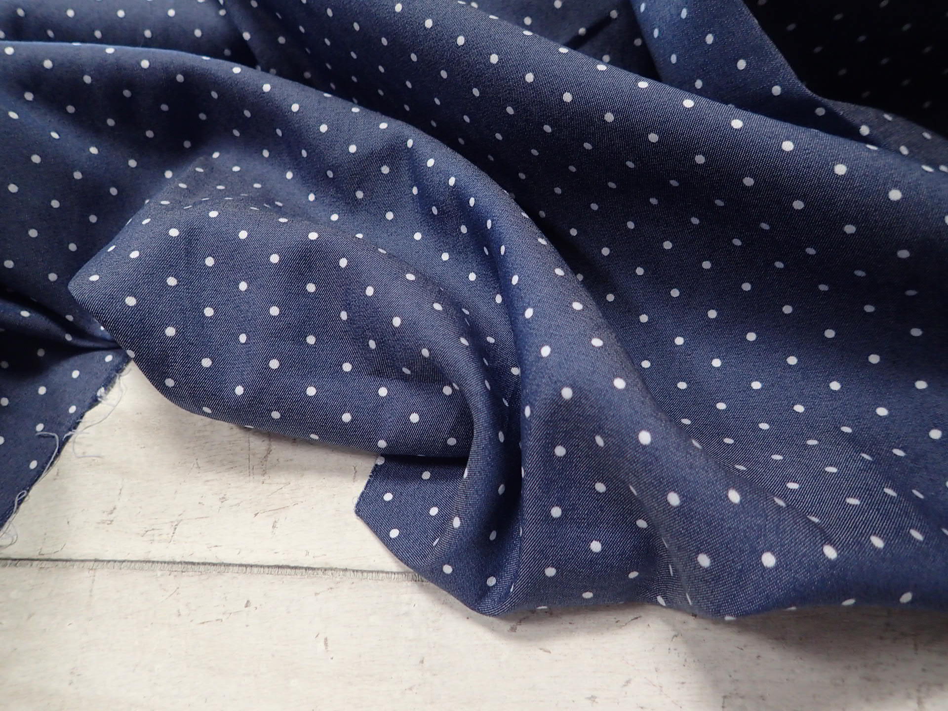 RIFLOVINA - JEANS - MODRÁ + BÍLÉ PUNTÍKY