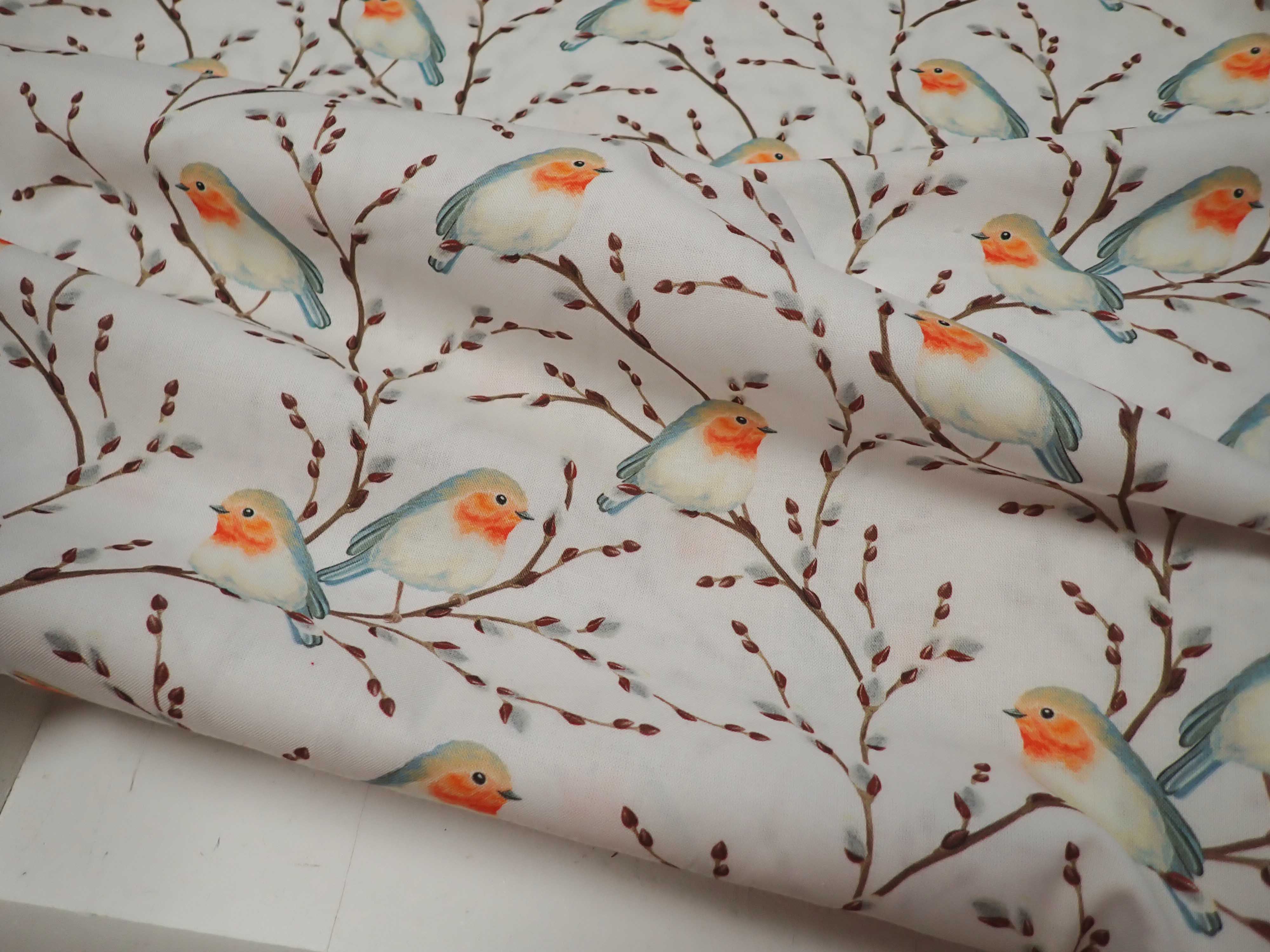 LÁTKA - FOTOTISK - PTÁČCI + VĚTVIČKY - KOČIČKY