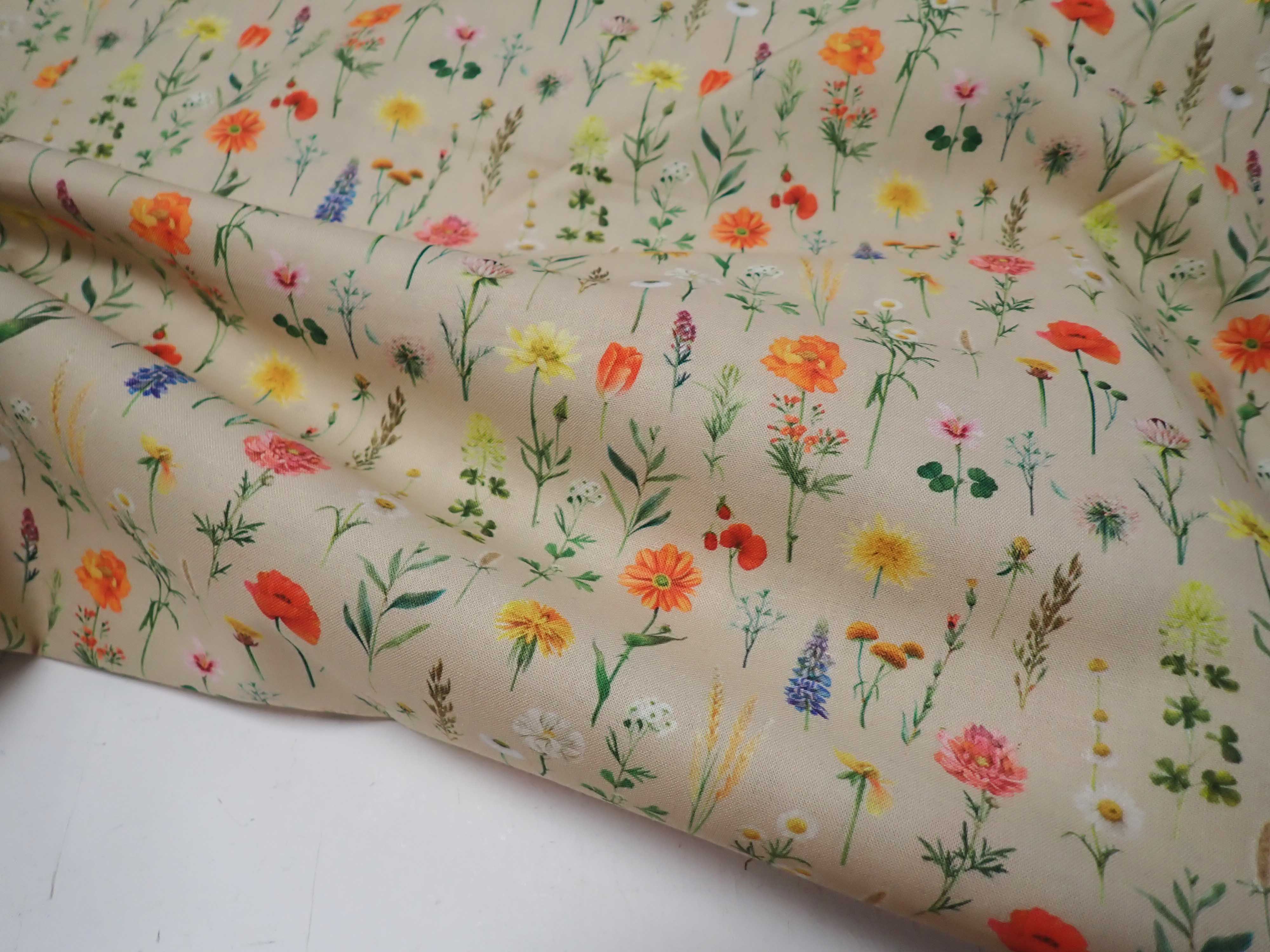 LÁTKA - BÉŽOVÁ + KYTIČKY