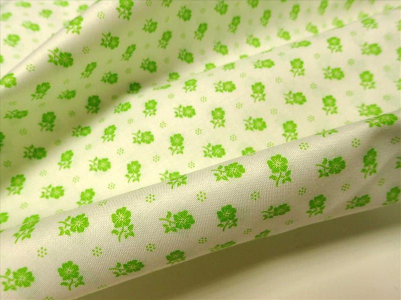 LÁTKA - BÍLÁ + JARNÍ ZELENÉ KYTIČKY