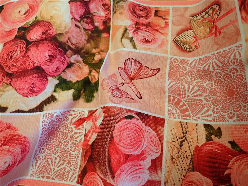 látka - WAFFLE - UTĚRKOVINA - RŮŽE + MOTÝLCI