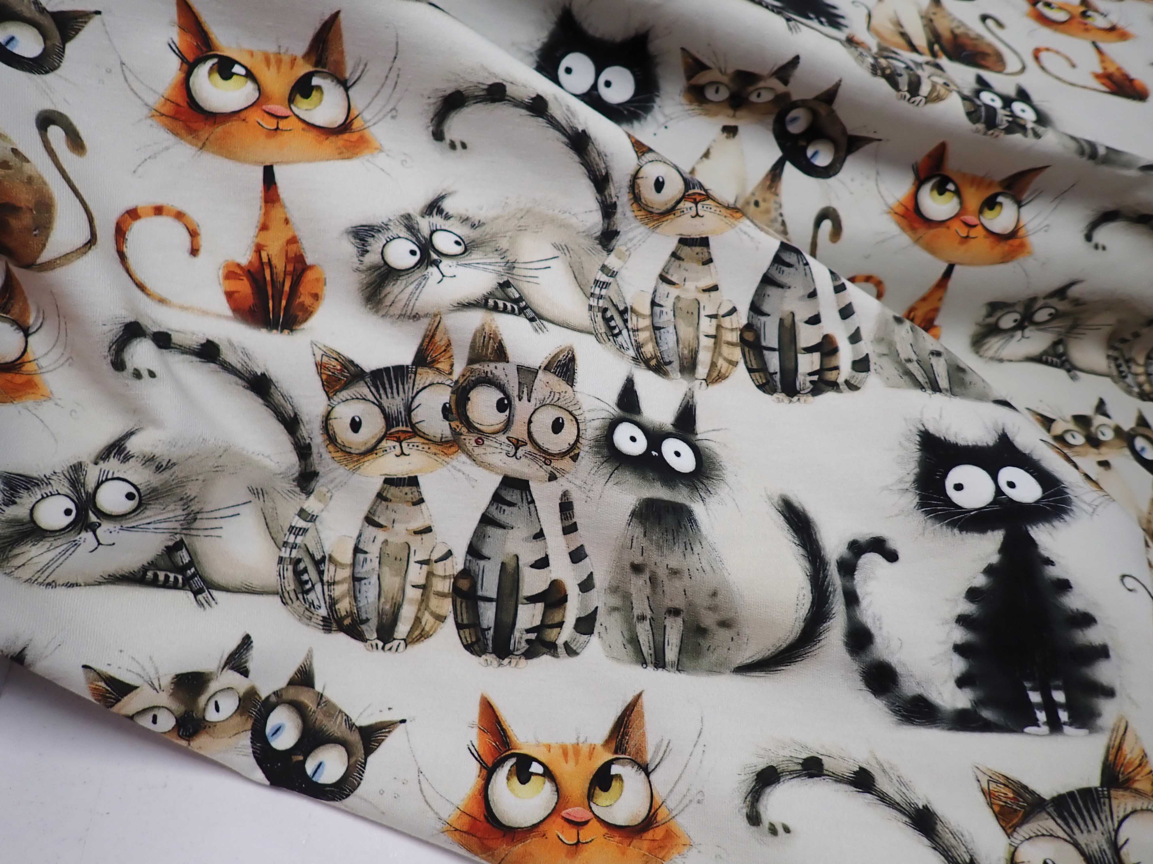 LÁTKA - TEPLÁKOVINA - FOTOTISK - KOČKY