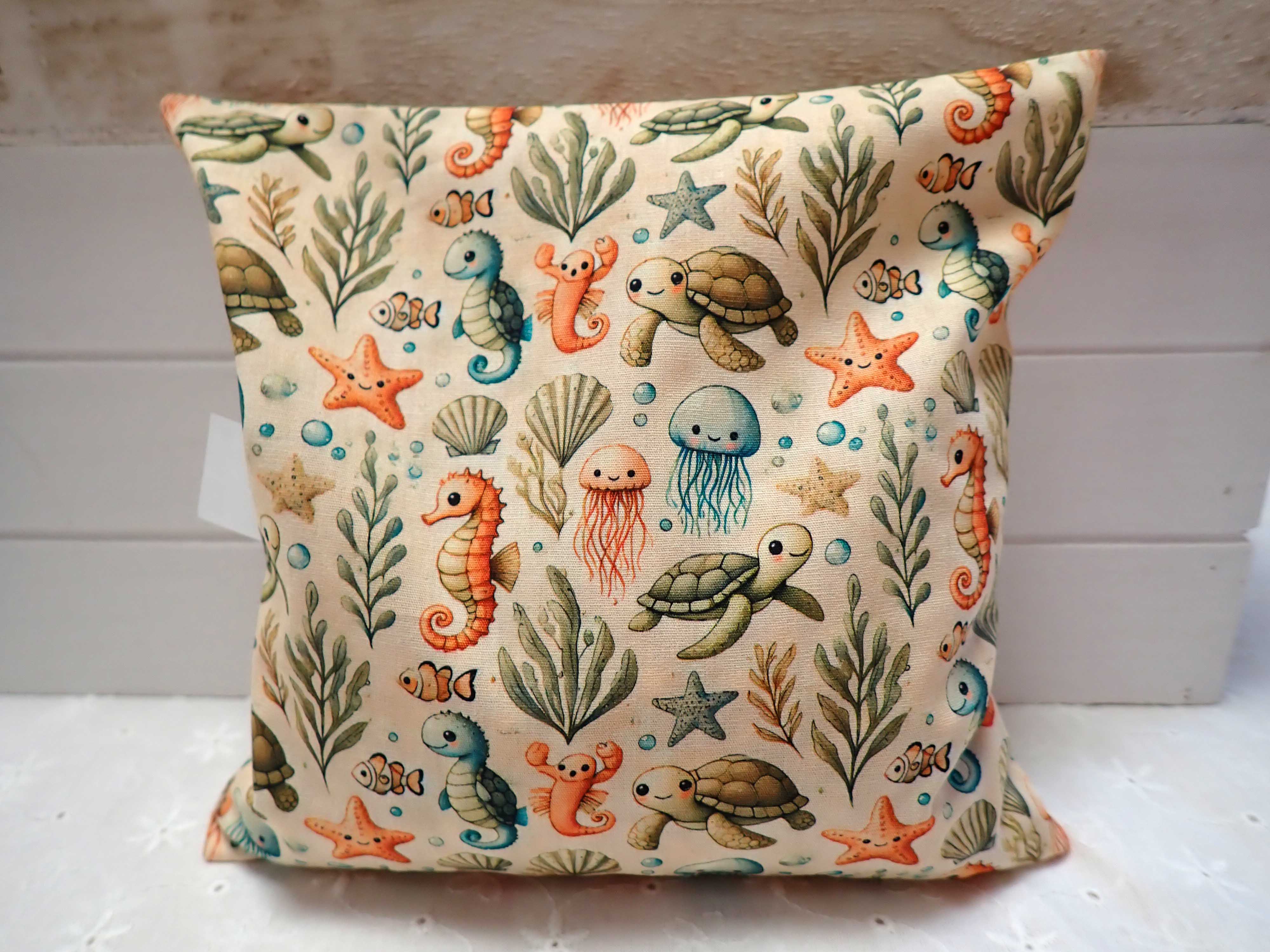 NAHŘÍVACÍ TŘEŠŇOVÝ POLŠTÁŘEK 