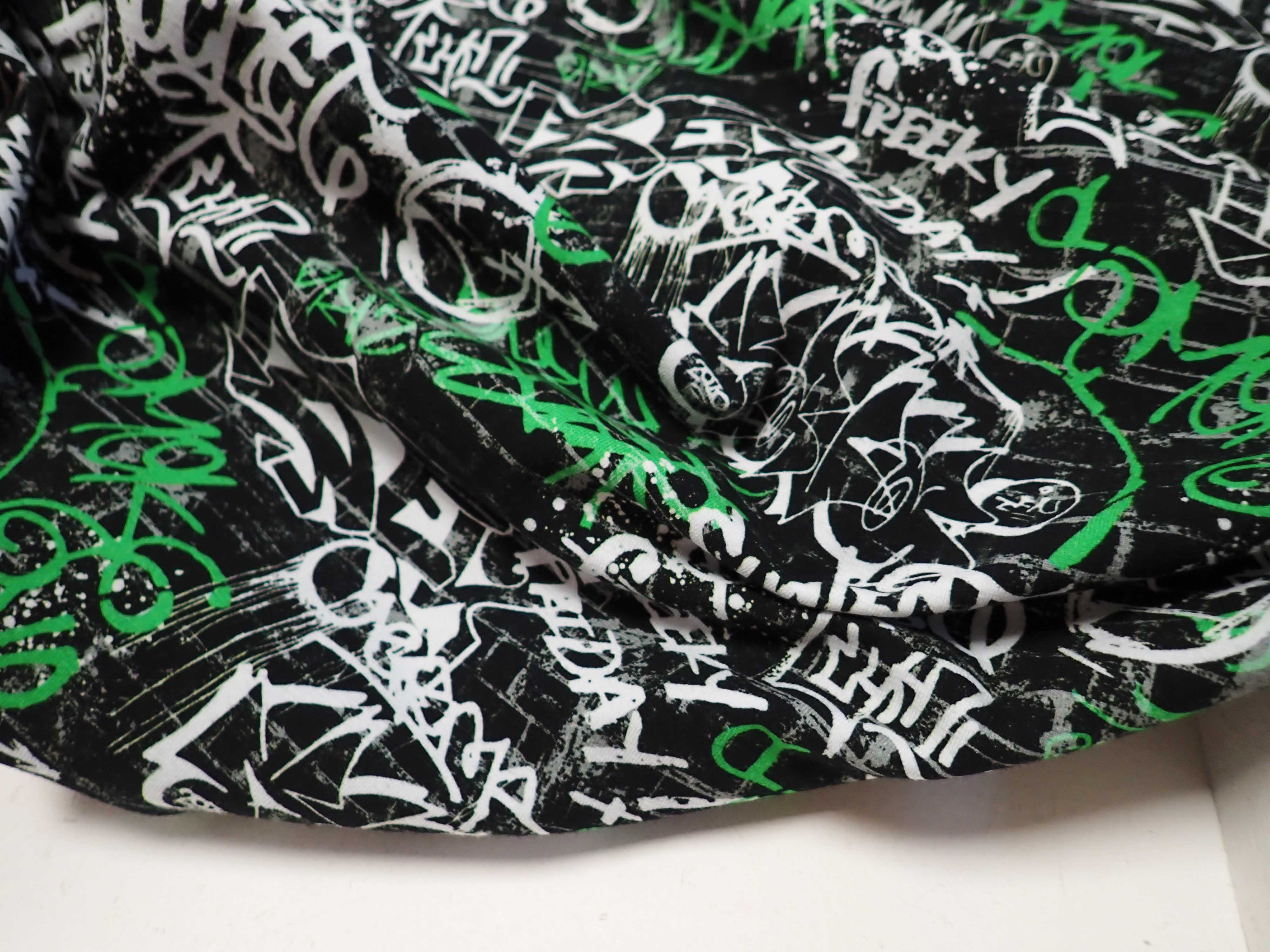 PLETENINA - JERSEY - FOTOTISK - GRAFFITI