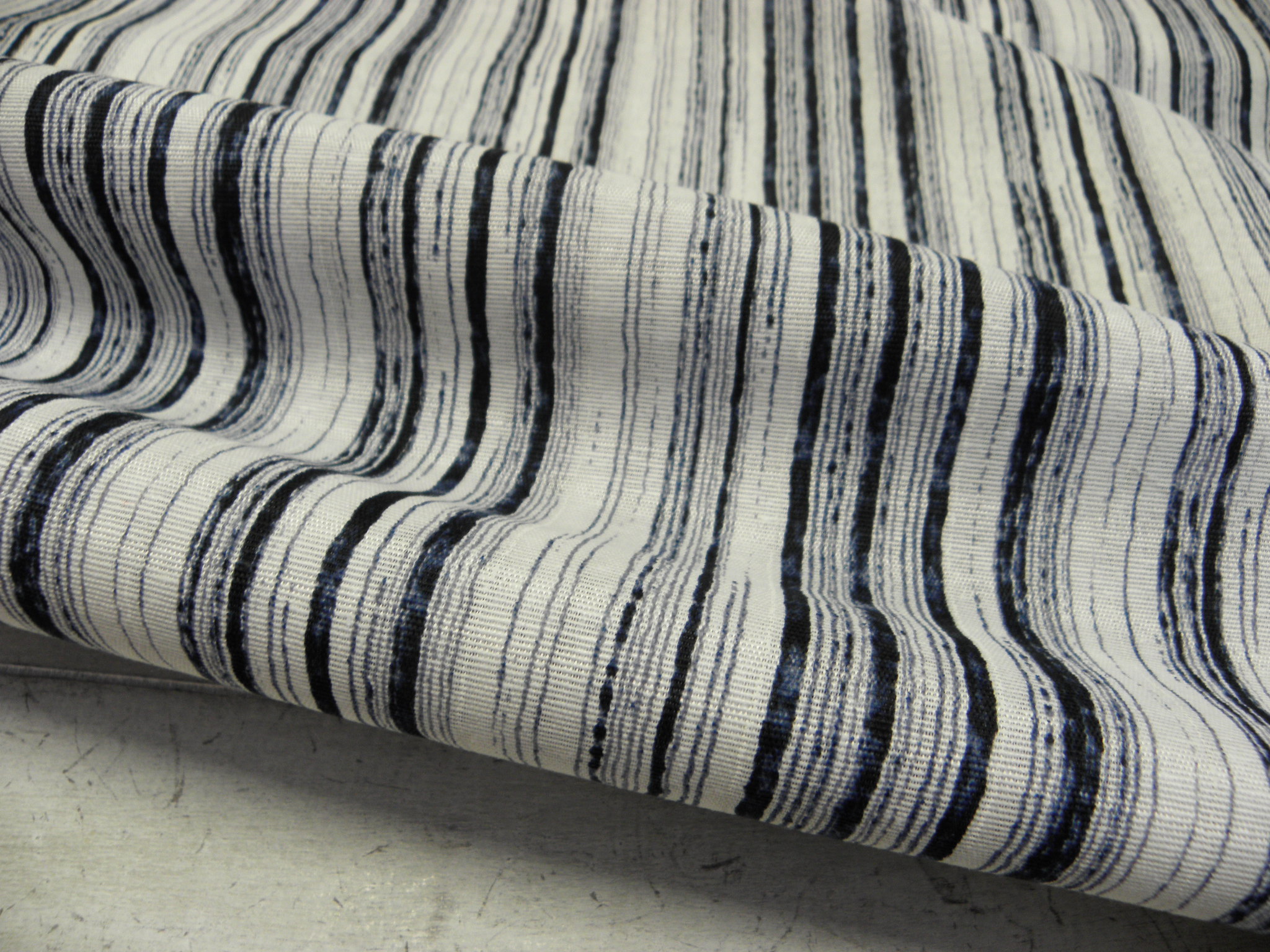 LÁTKA - MODRÉ PROUŽKY - POTAHOVKA