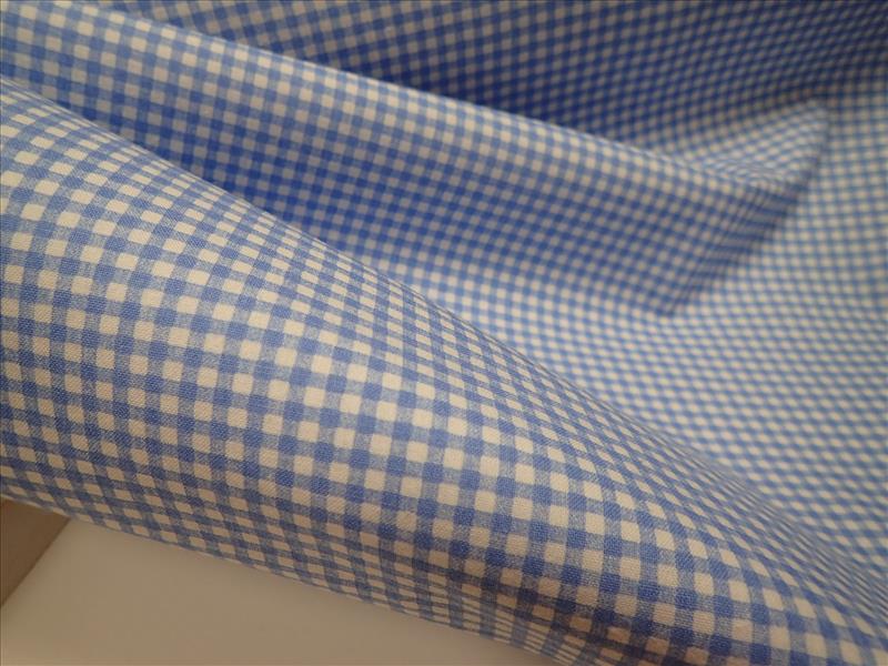 LÁTKA - SVĚTLE MODRÁ  KOSTIČKA