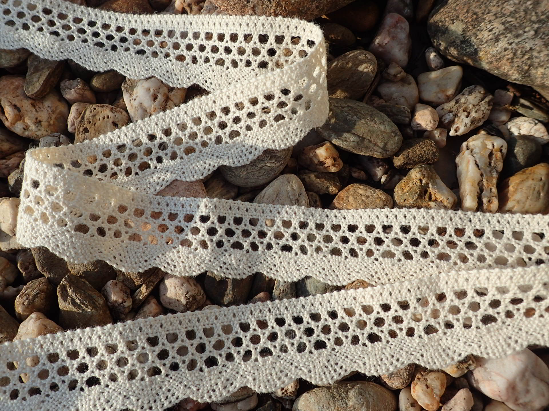 krajka - paličkovaná - přírodní (režná) - šíře 40 mm