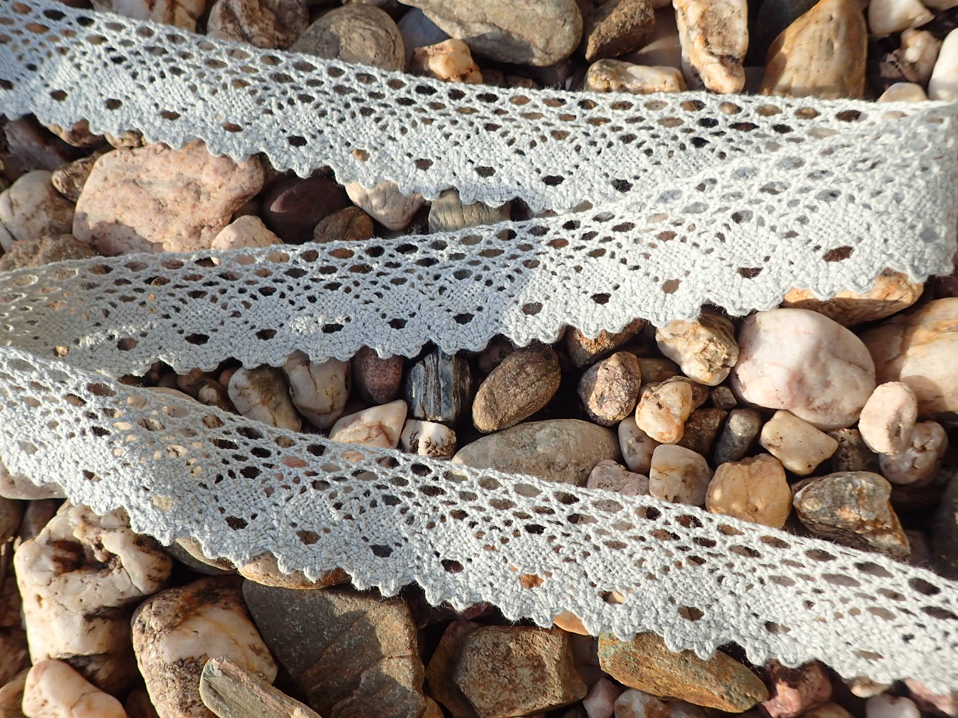 krajka - paličkovaná - ŠEDÁ