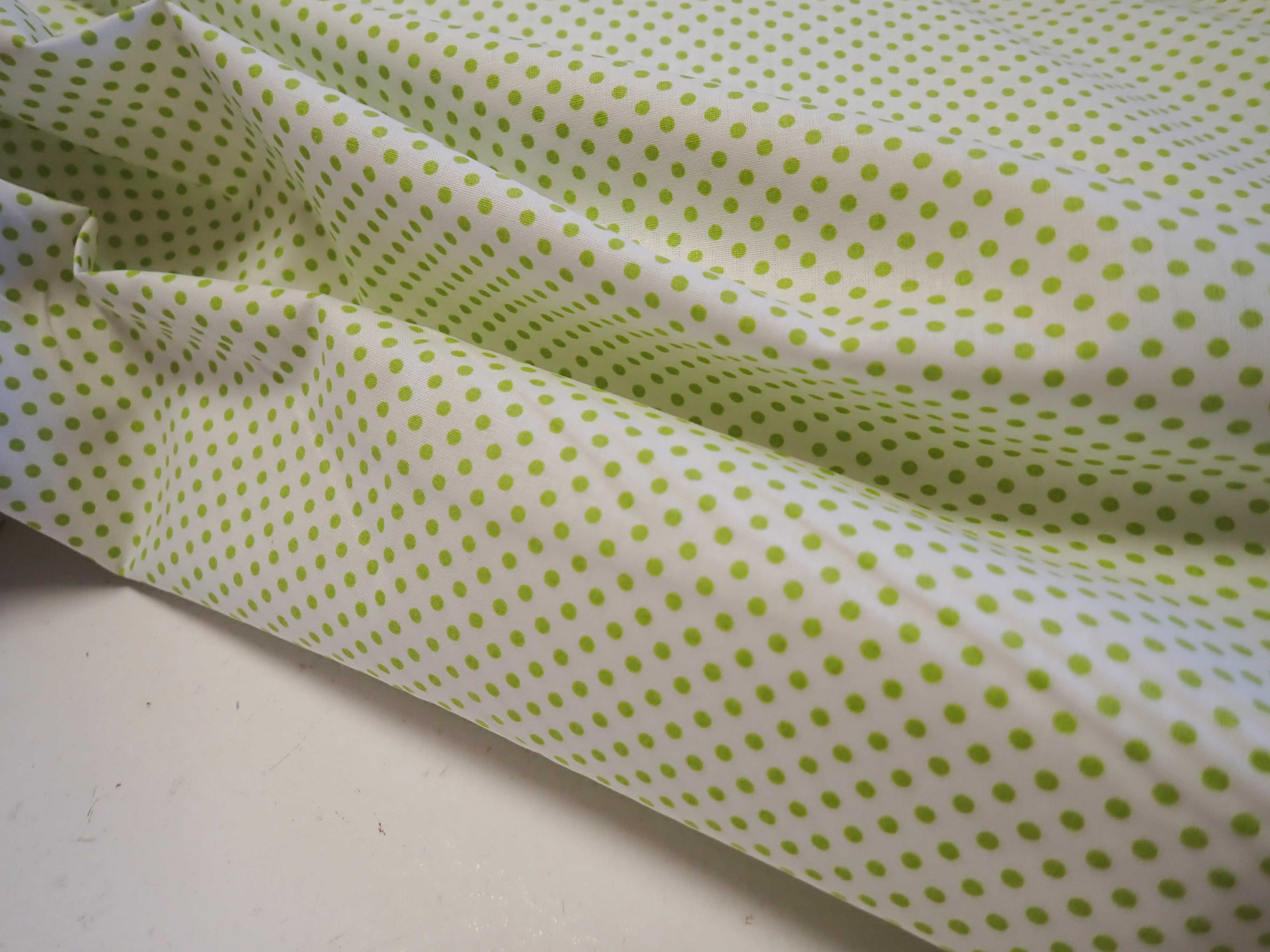 LÁTKA - BÍLÁ + ZELENÉ PUNTÍKY