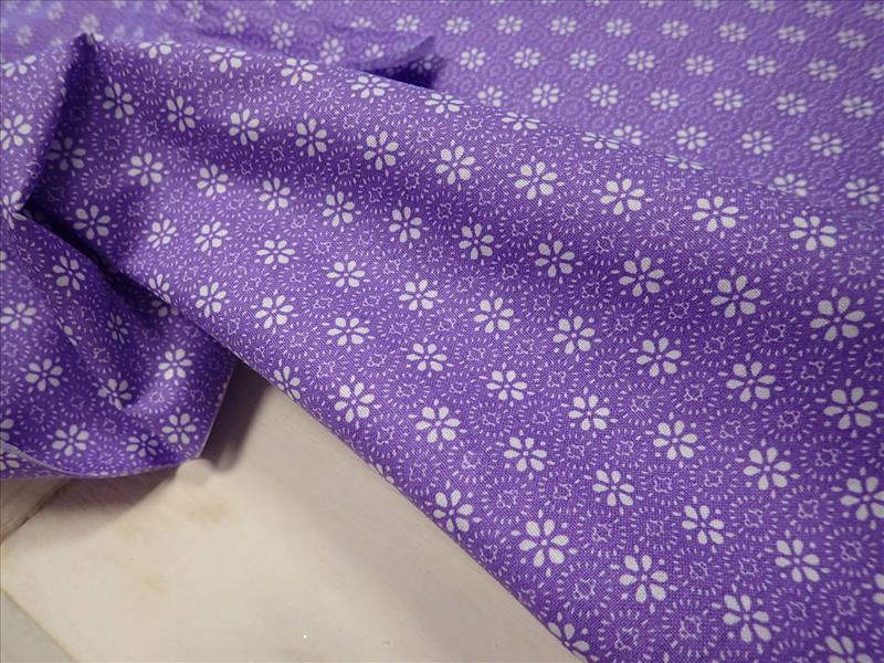 LÁTKA - FIALOVÁ + BÍLÉ KYTIČKY