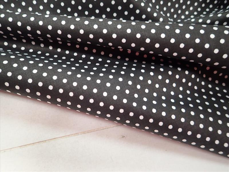 LÁTKA - ČERNÁ + BÍLÉ PUNTÍKY