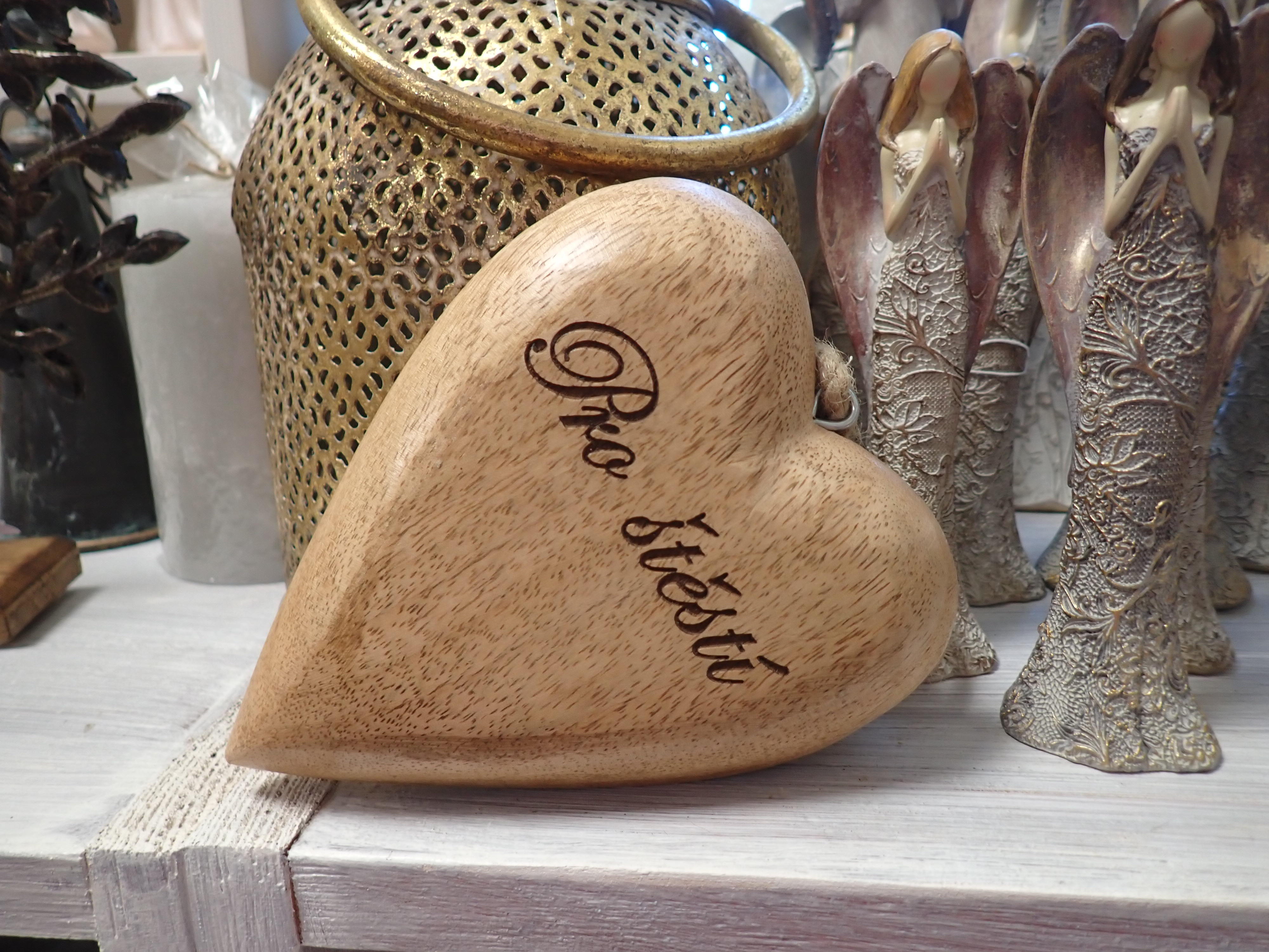 DEKORACE - DŘEVĚNÉ SRDÍČKO - PRO ŠTĚSTÍ