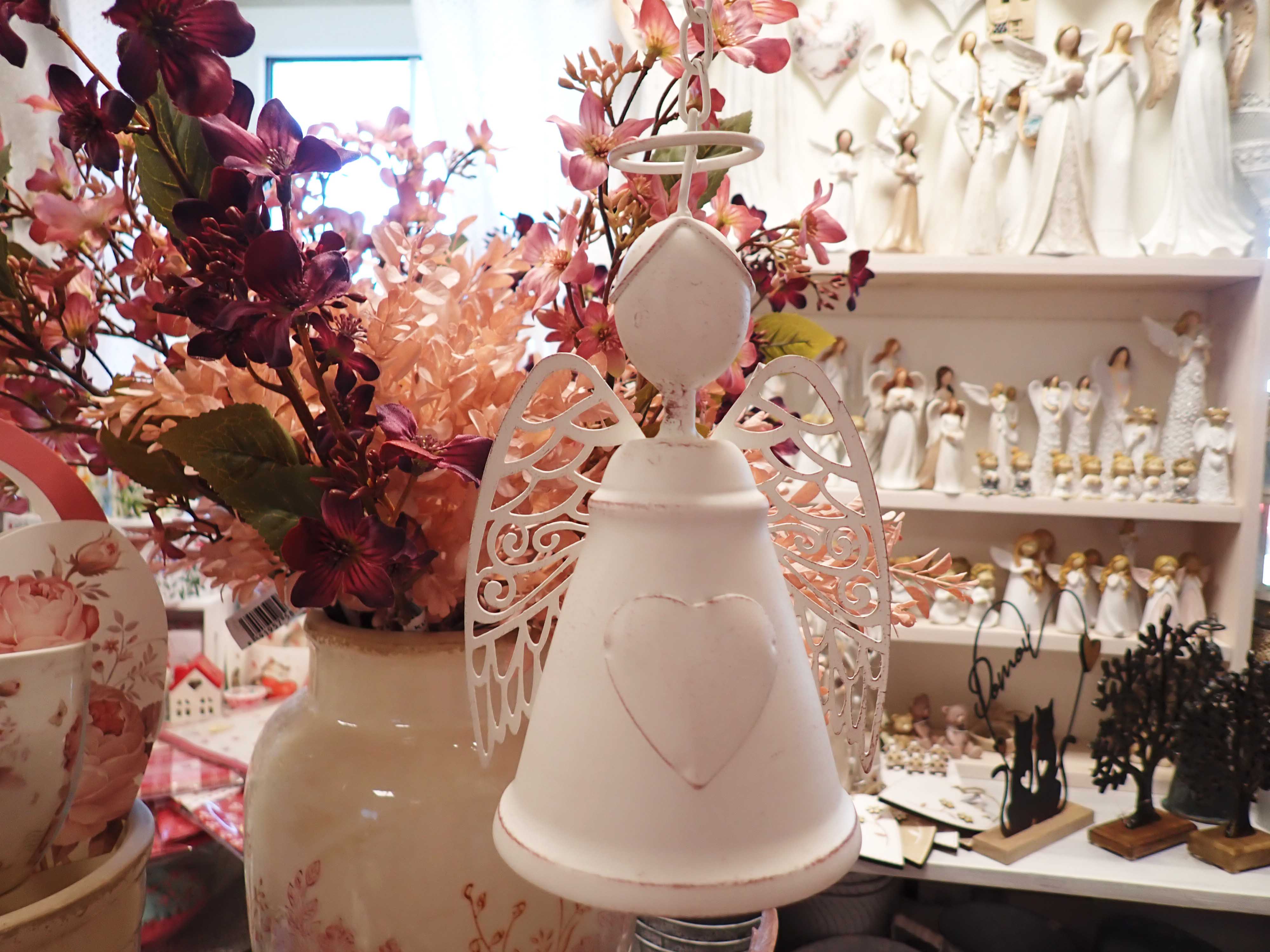 DEKORACE - BÍLÝ PLECHOVÝ ANDÍLEK