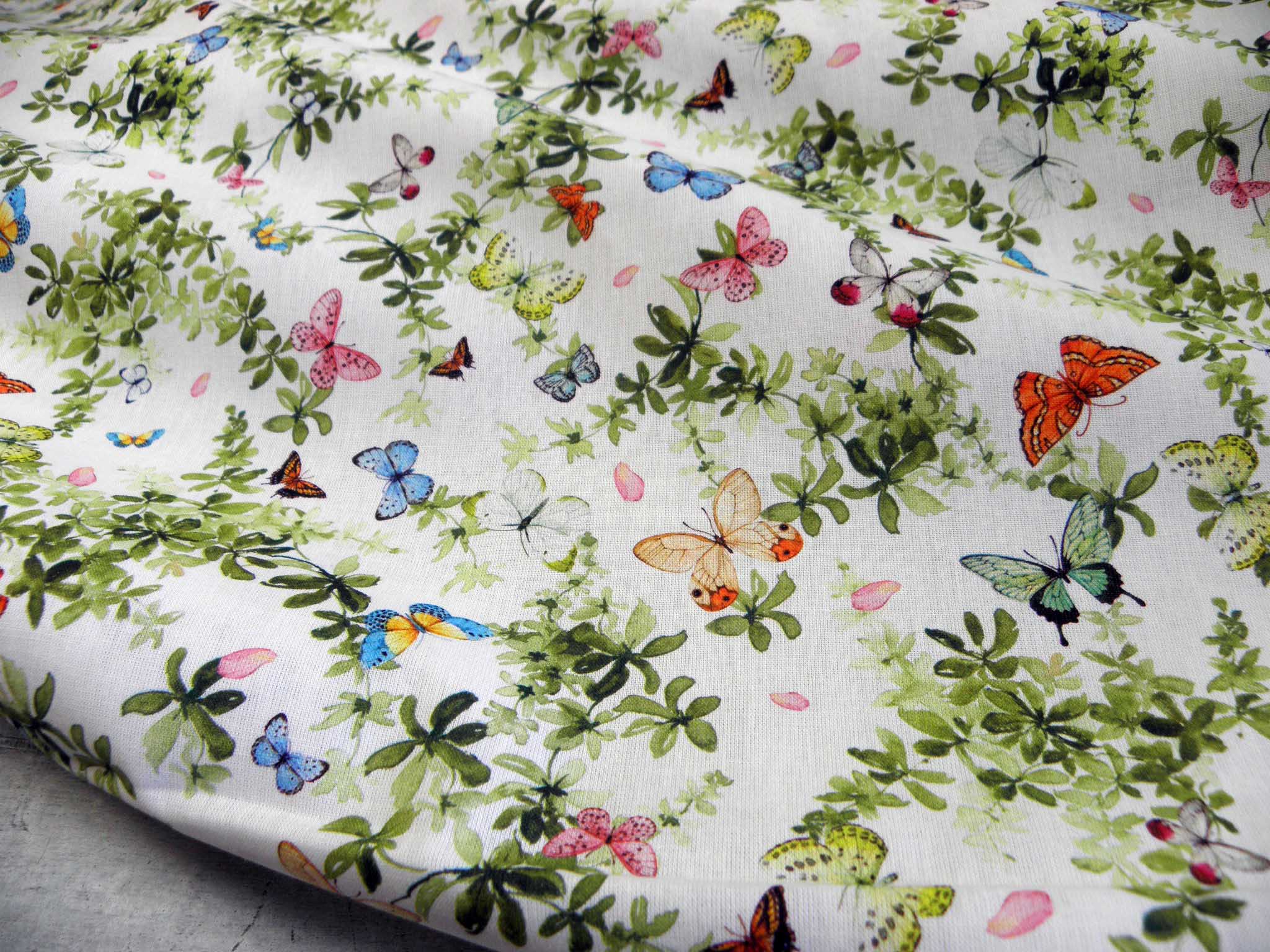 LÁTKA - FOTOTISK - MOTÝLCI + KYTIČKY