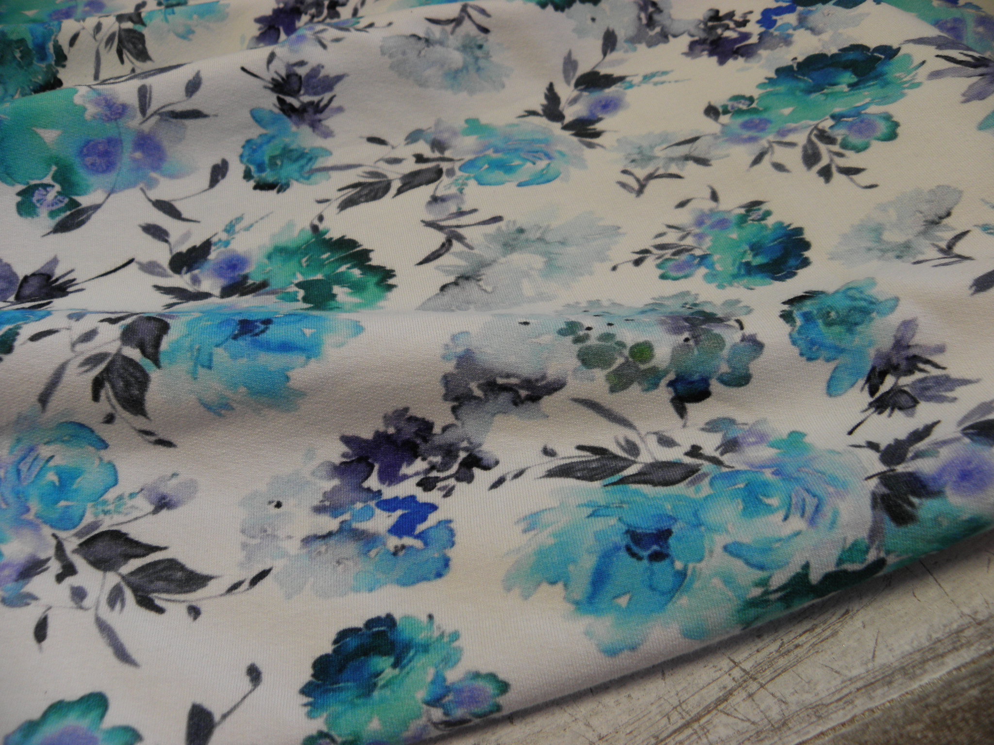 TEPLÁKOVINA - FOTOTISK - TYRKYSOVÉ KVĚTY