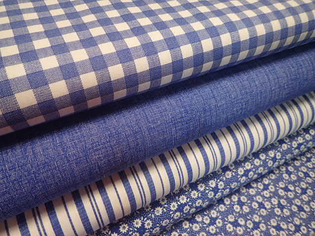 LÁTKA - TMAVĚ MODRÁ KOSTIČKA