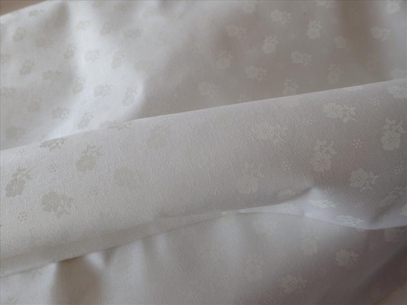 LÁTKA - BÍLÁ + BÍLÉ  KYTIČKY