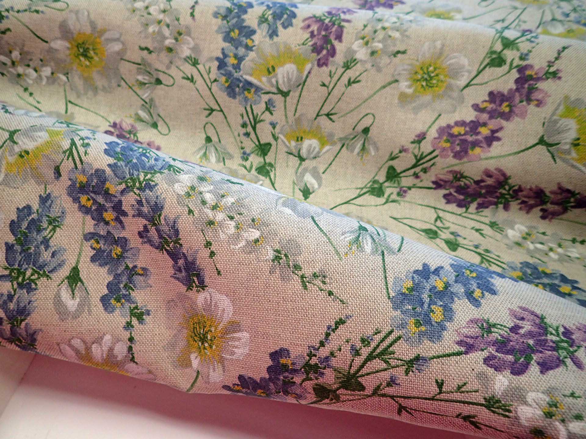 LÁTKA - REŽNÁ - POTAHOVKA - ROZKVETLÁ LOUKA