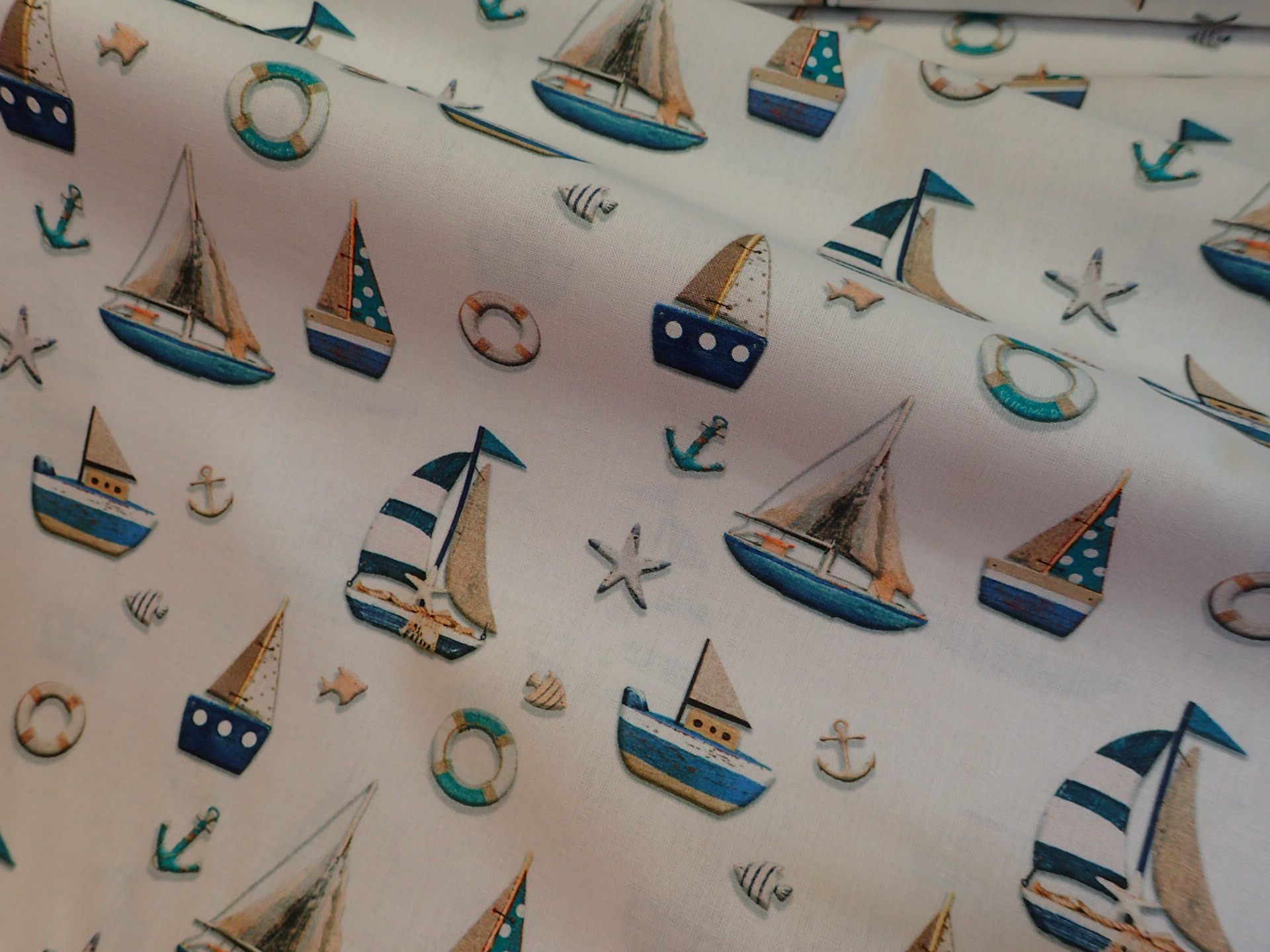 LÁTKA - NÁMOŘNICKÁ - LODIČKY