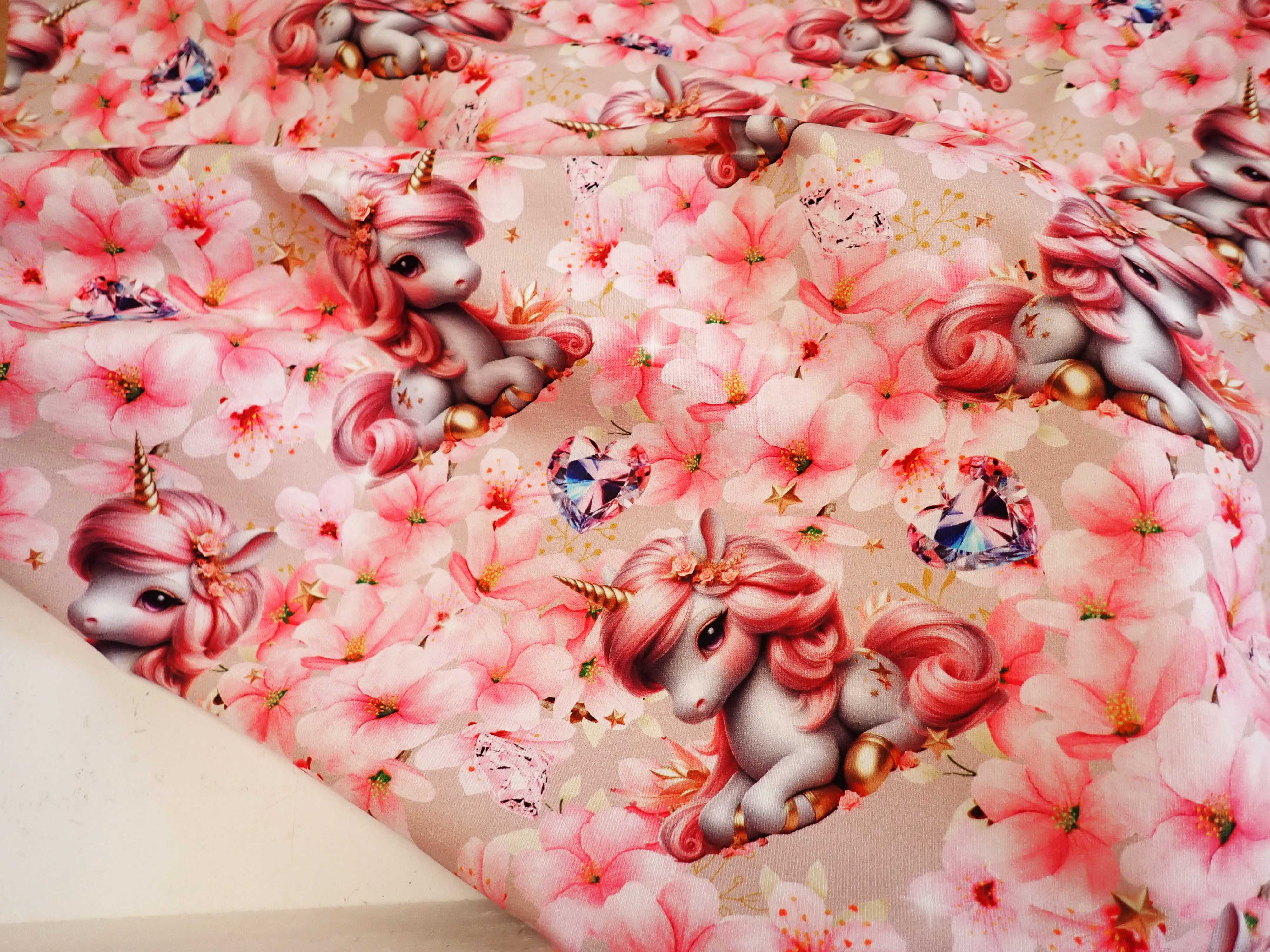 LÁTKA - TEPLÁKOVINA - FOTOTISK - JEDNOROŽCI