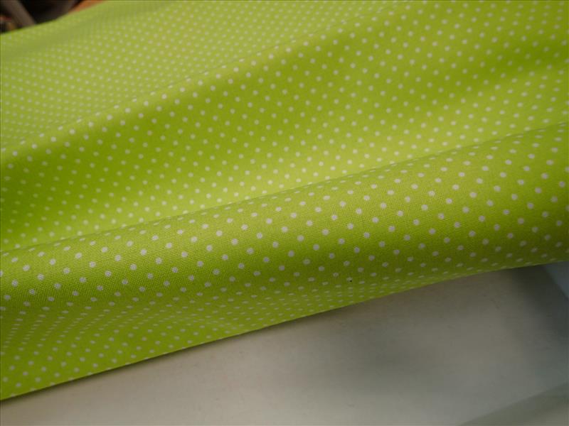 LÁTKA - SVĚTLE ZELENÁ + BÍLÝ PUNTÍK