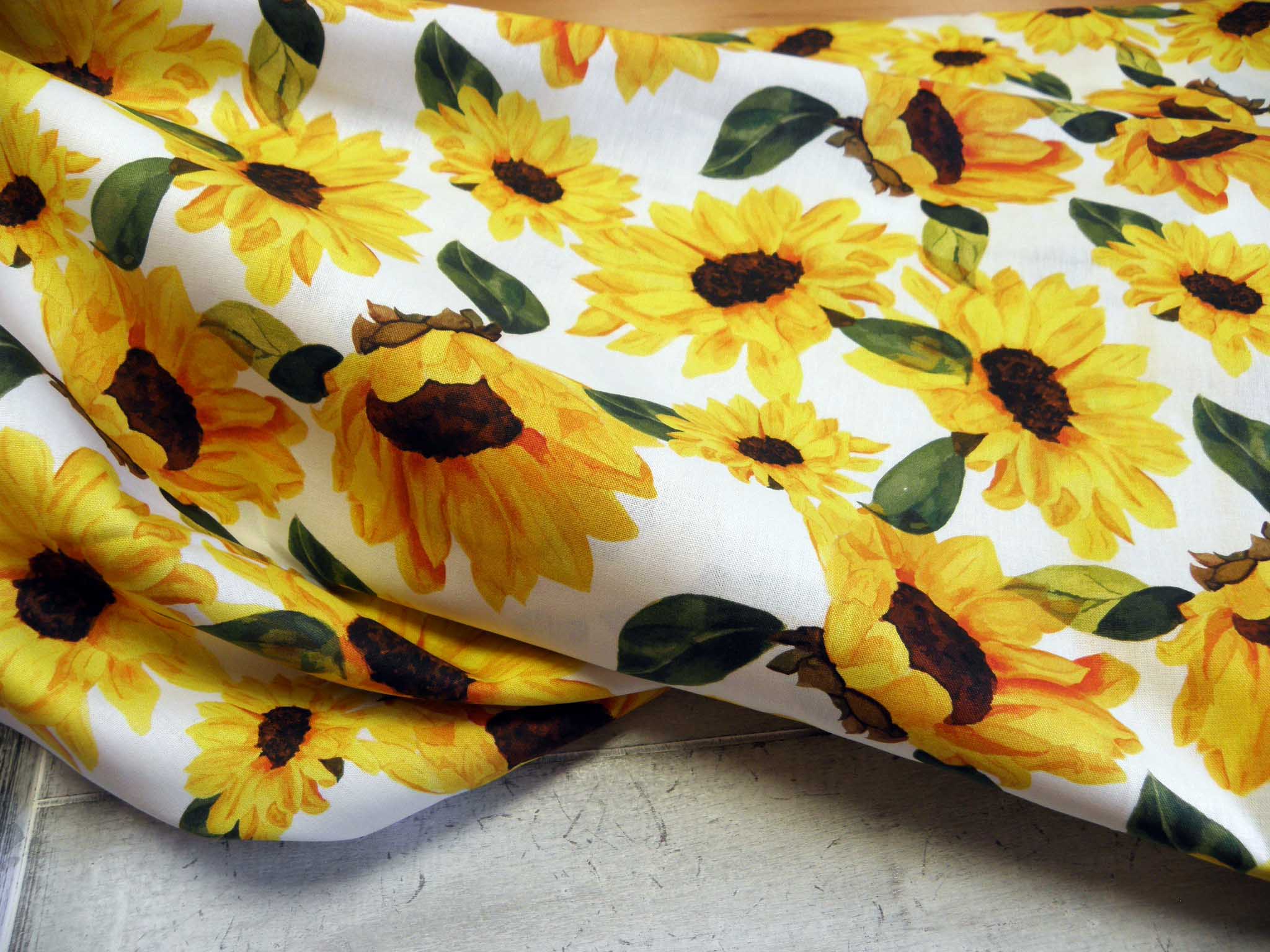 LÁTKA - POPELÍN - FOTOTISK - SLUNEČNICE