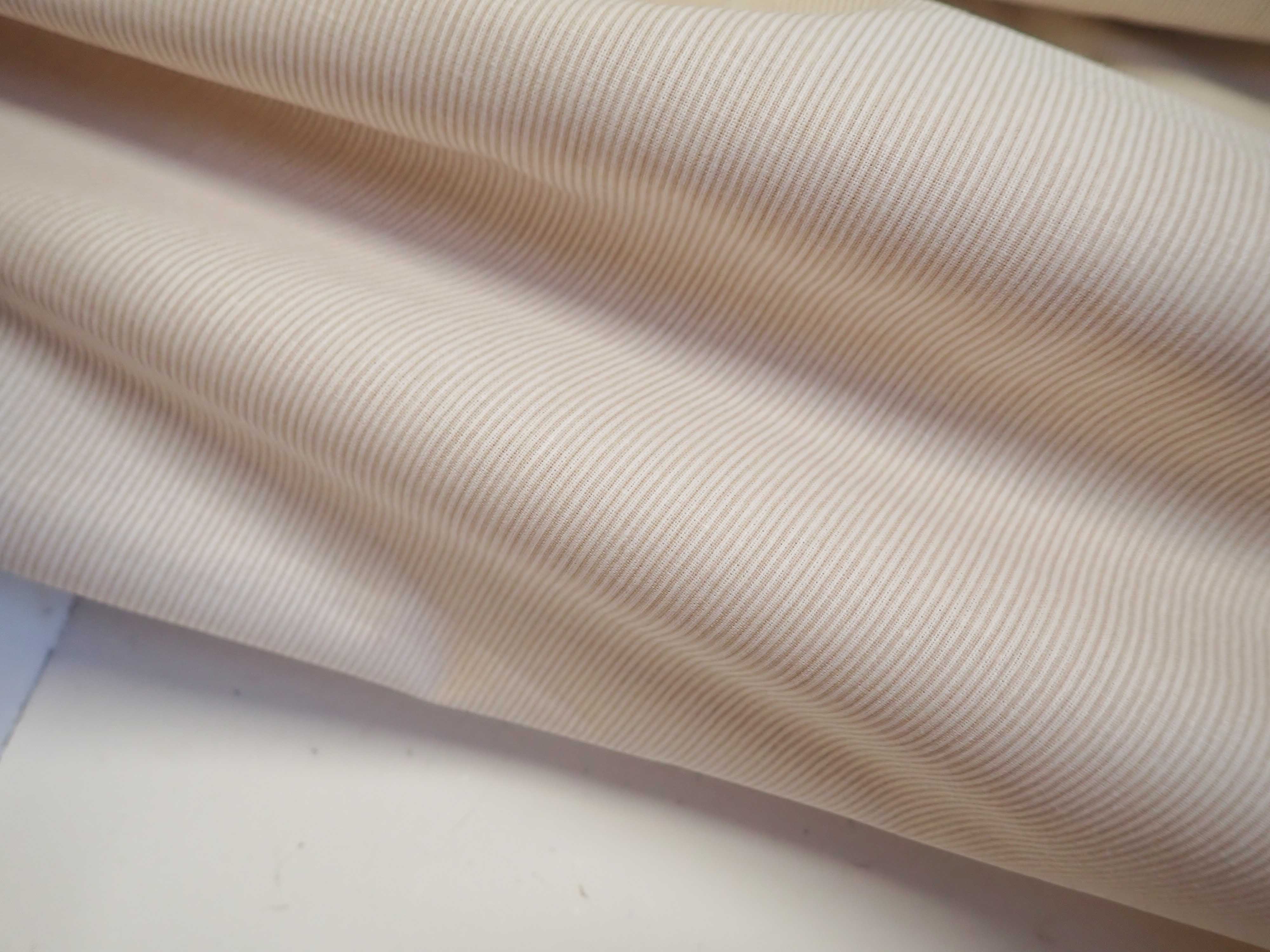 LÁTKA - BÉŽOVÝ ÚZKÝ PROUŽEK