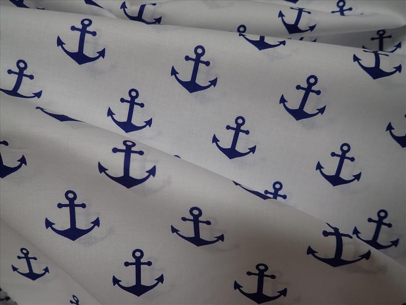 LÁTKA -  NÁMOŘNICKÁ - BÍLÁ + TMAVĚ MODRÉ KOTVIČKY