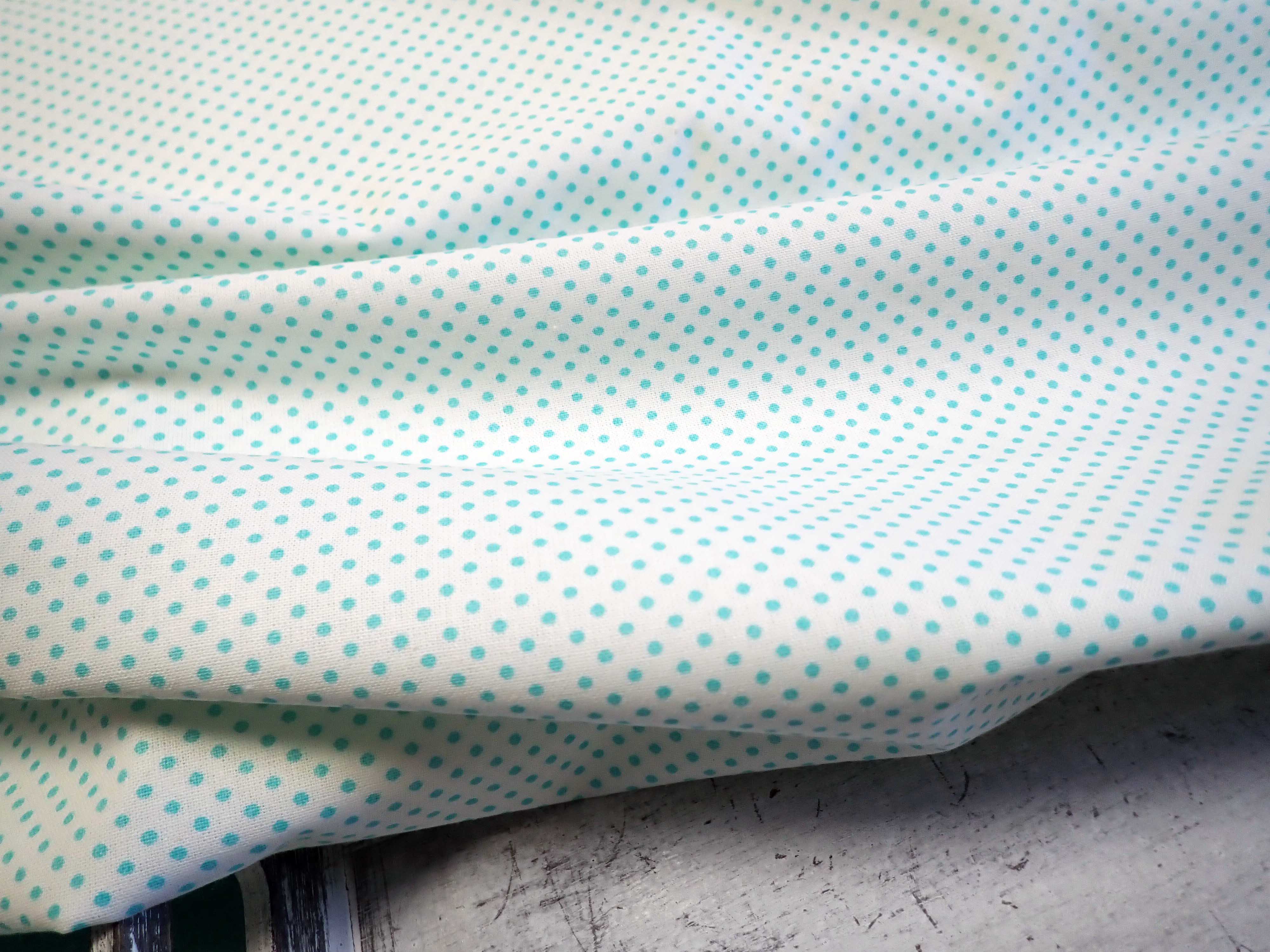 LÁTKA - MENTOLOVÝ PUNTÍK