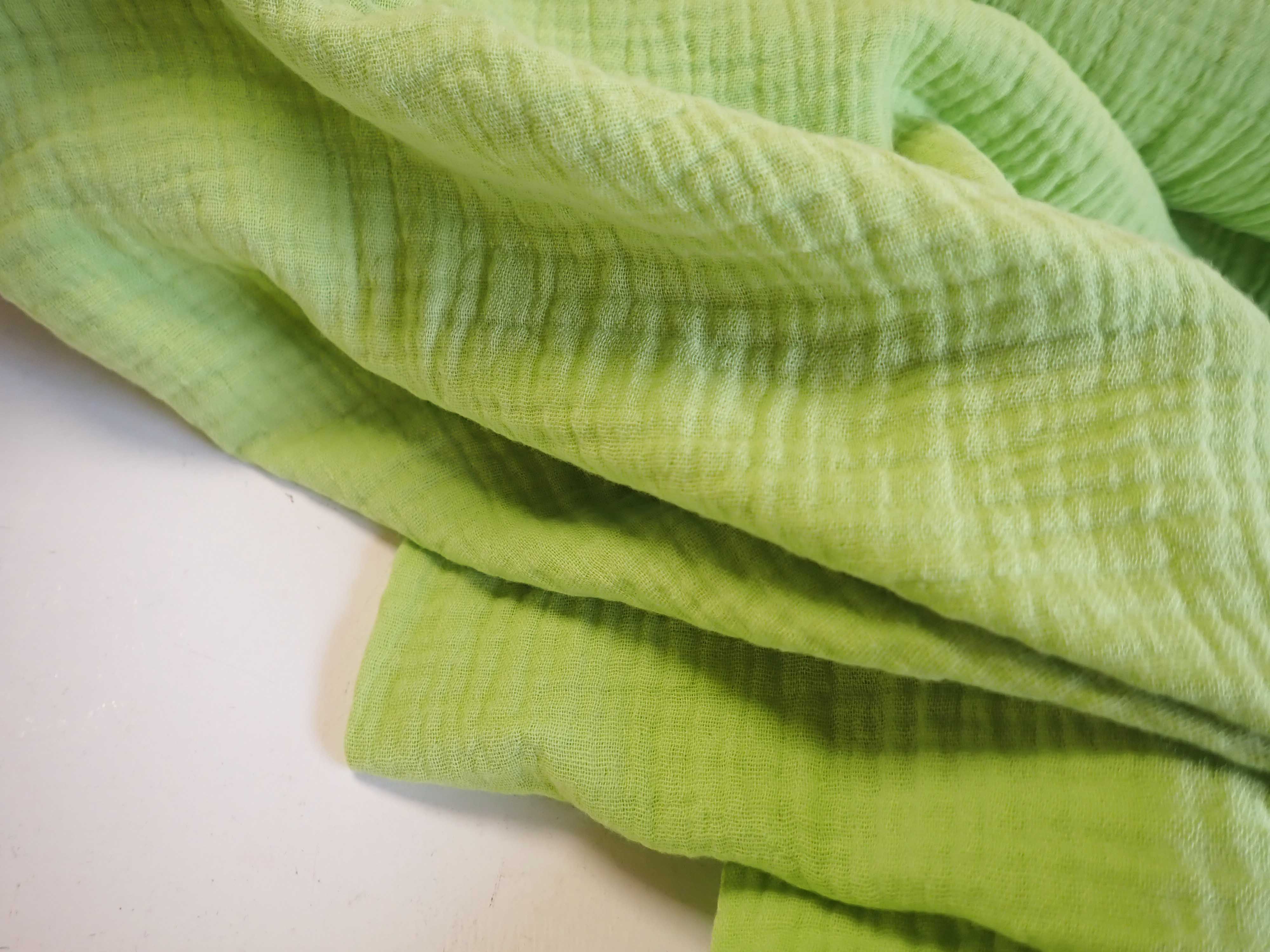 DVOJITÁ GÁZOVINA - MUŠELÍN - SVĚTLE ZELENÁ