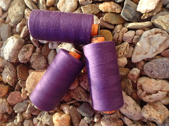 nit - FIALOVÁ - AMANN - BELFIL S - 100% polyesterová - VYSOCEPEVNOSTNÍ - 1000 m