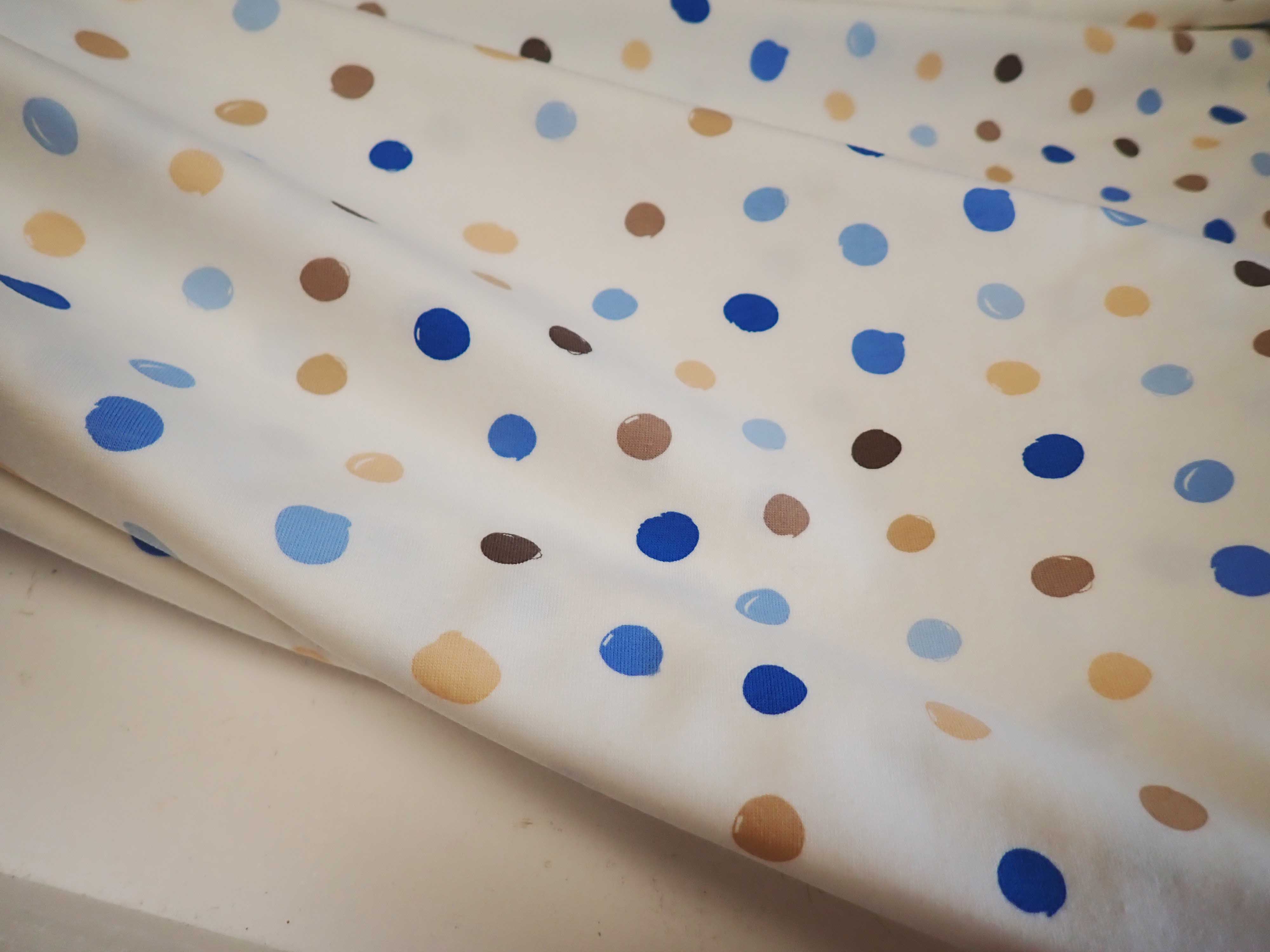 PLETENINA - JESREY - BAREVNÉ PUNTÍKY