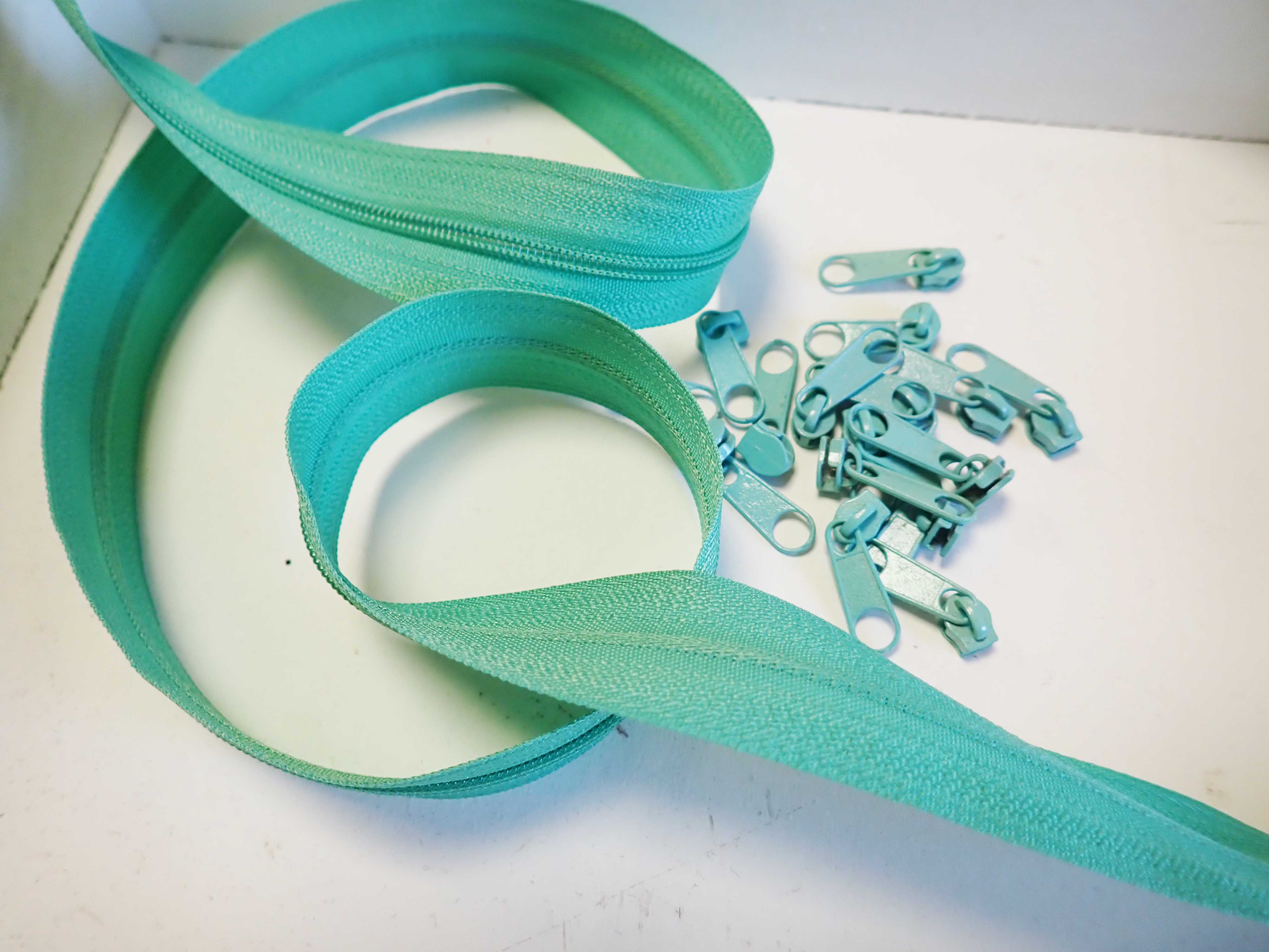 nekonečný zip - metráž - MENTOLOVÝ