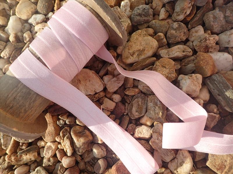 ELASTICKÝ ŠIKMÝ PROUŽEK - SVĚTLE RŮŽOVÝ - ŠÍŘE 20 MM