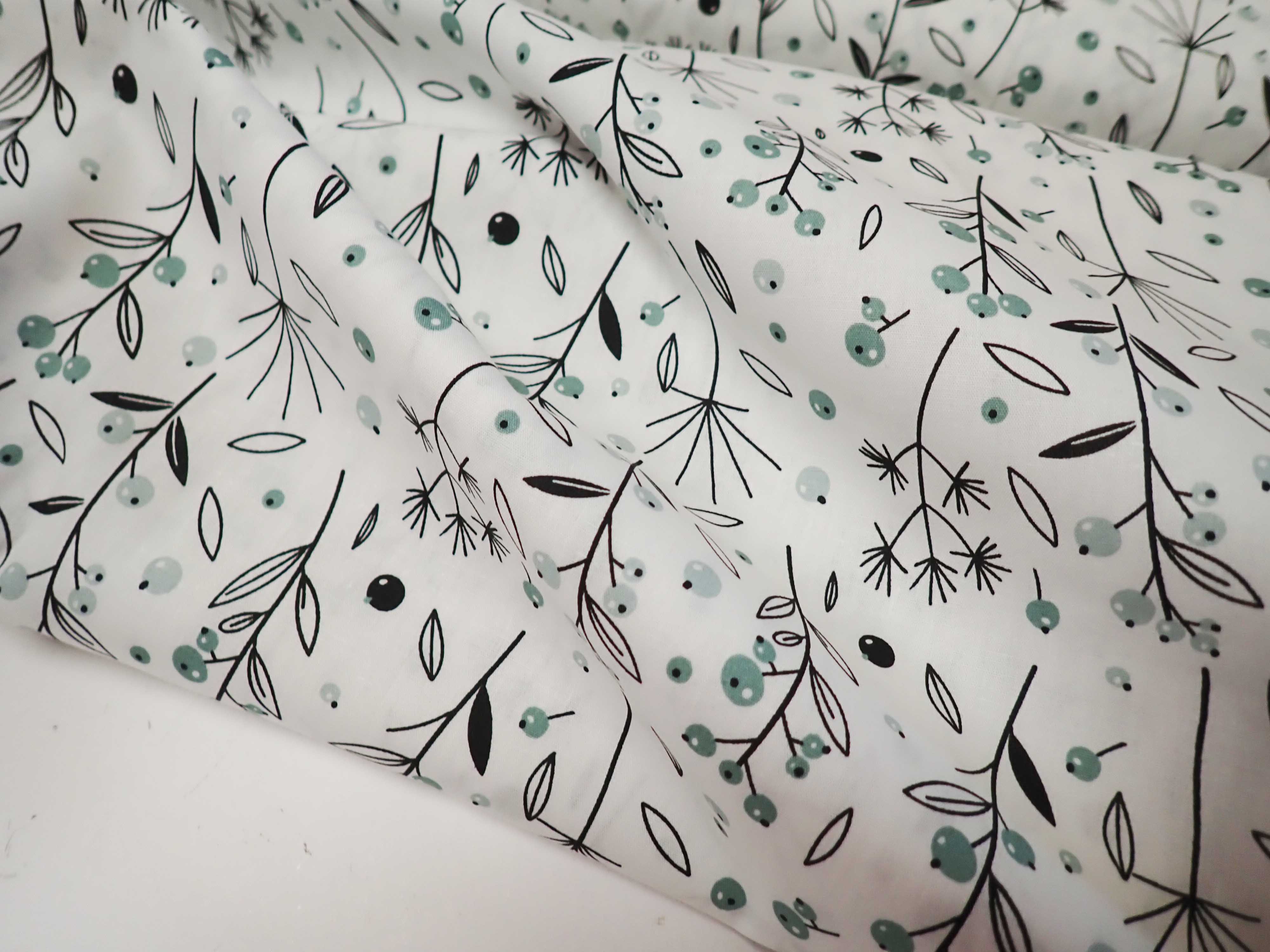 LÁTKA - POPELÍN - VĚTVIČKY