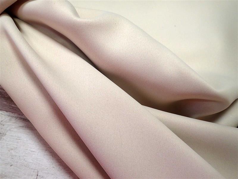 BLACKOUT - SMETANOVÁ