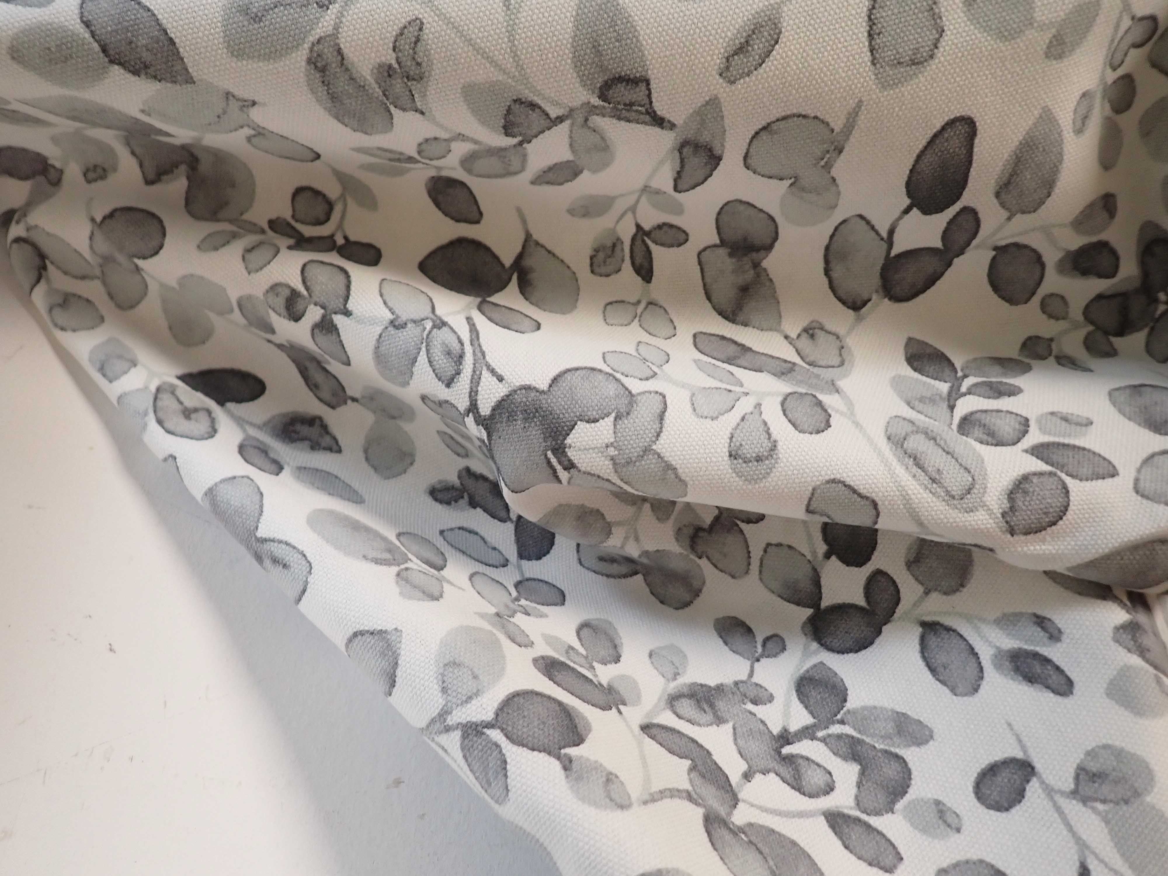 LÁTKA - POTAHOVKA - ŠEDÉ LÍSTEČKY