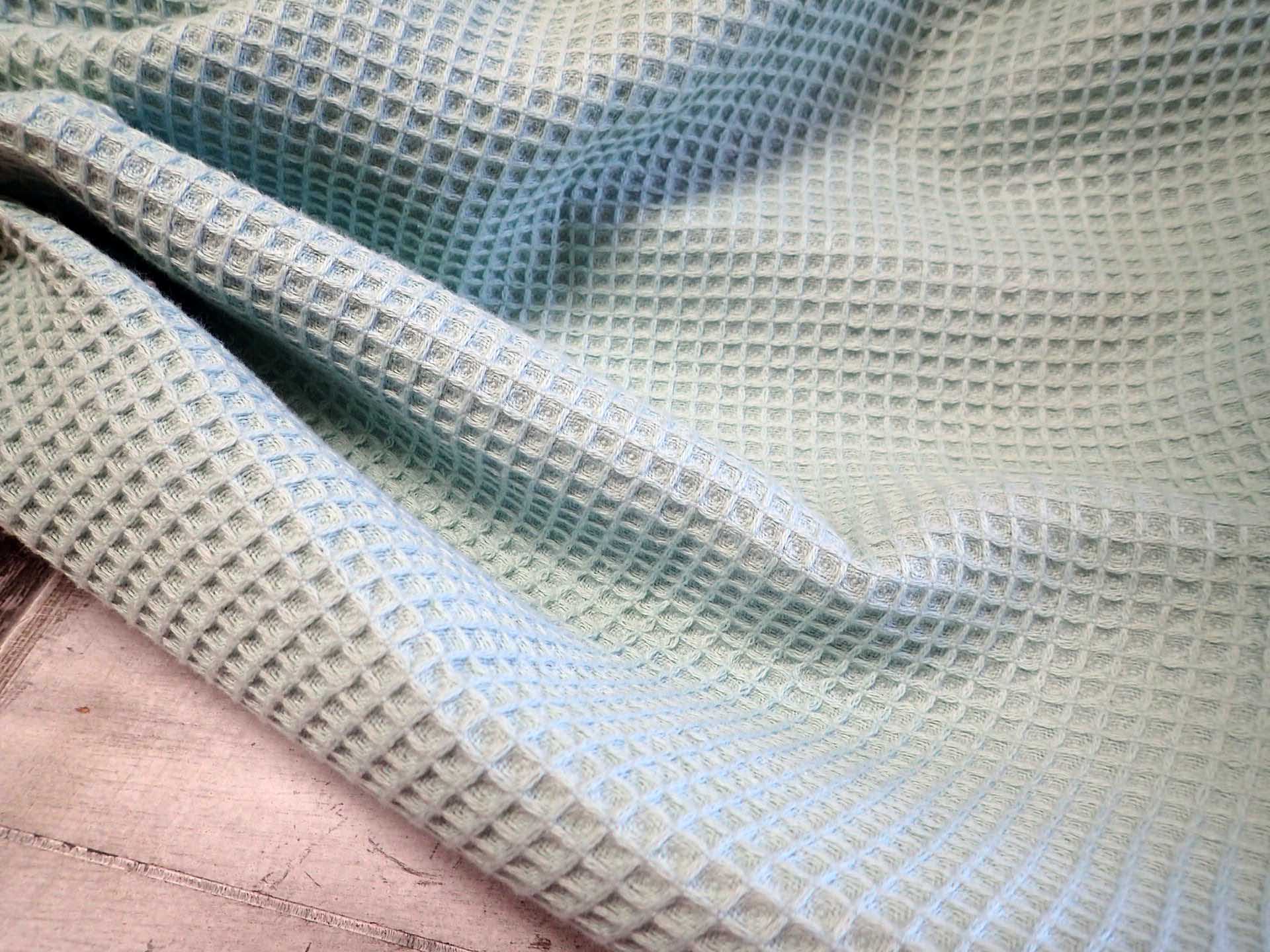 LÁTKA - WAFFLE - SVĚTLE MENTOLOVÁ