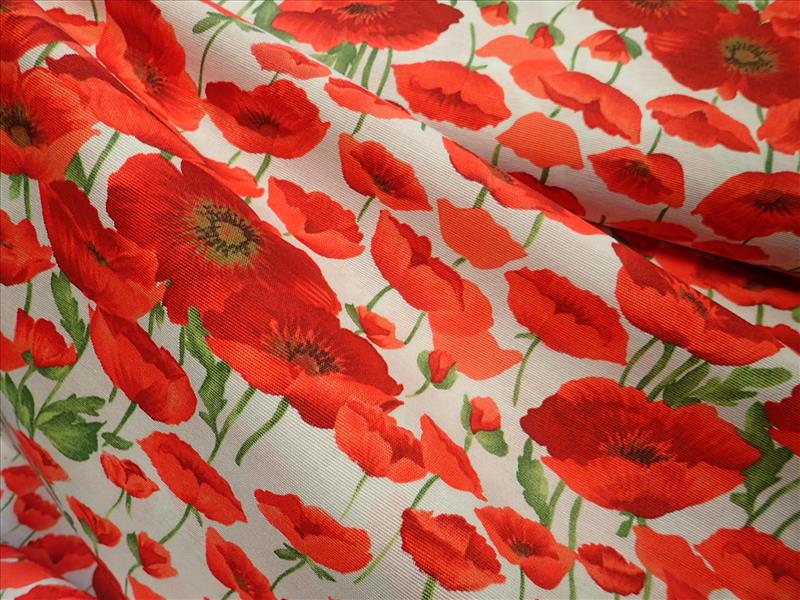 LÁTKA - POTAHOVKA - ČERVENÉ VLČÍ MÁKY