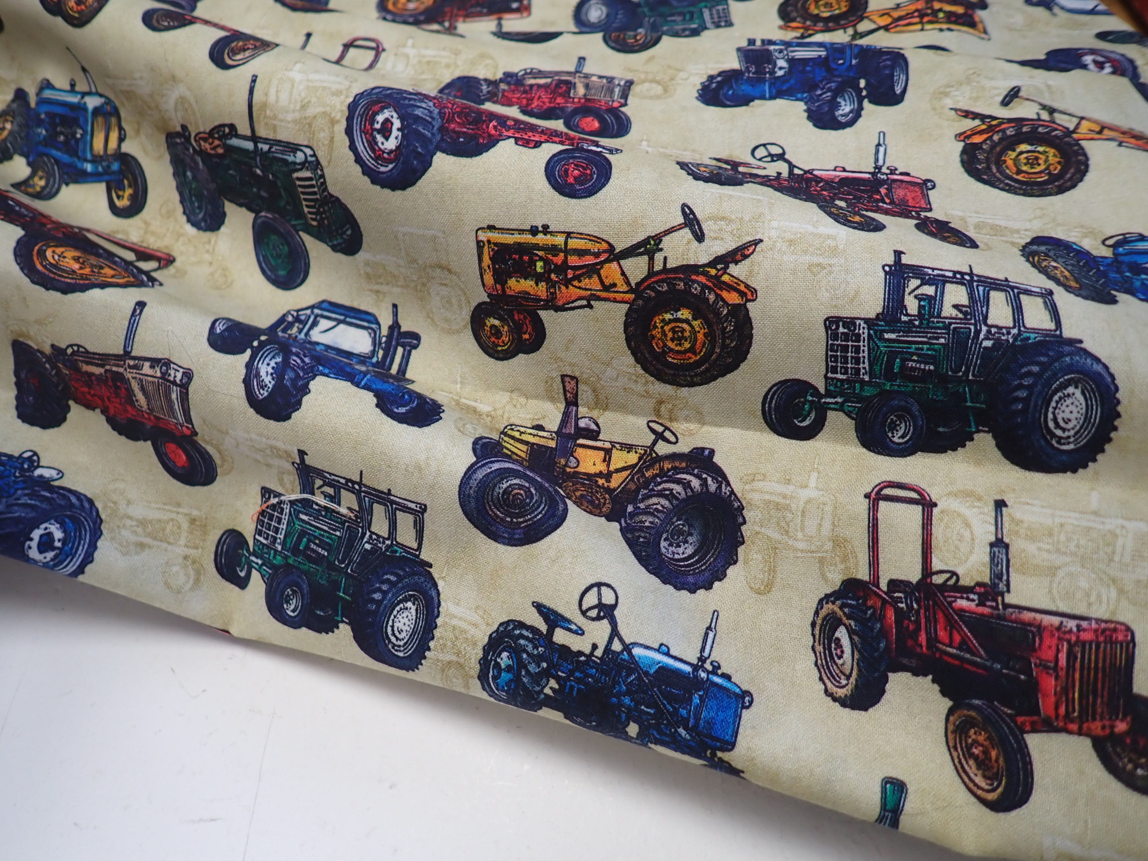 LÁTKA - TRAKTORY - FOTOTISK