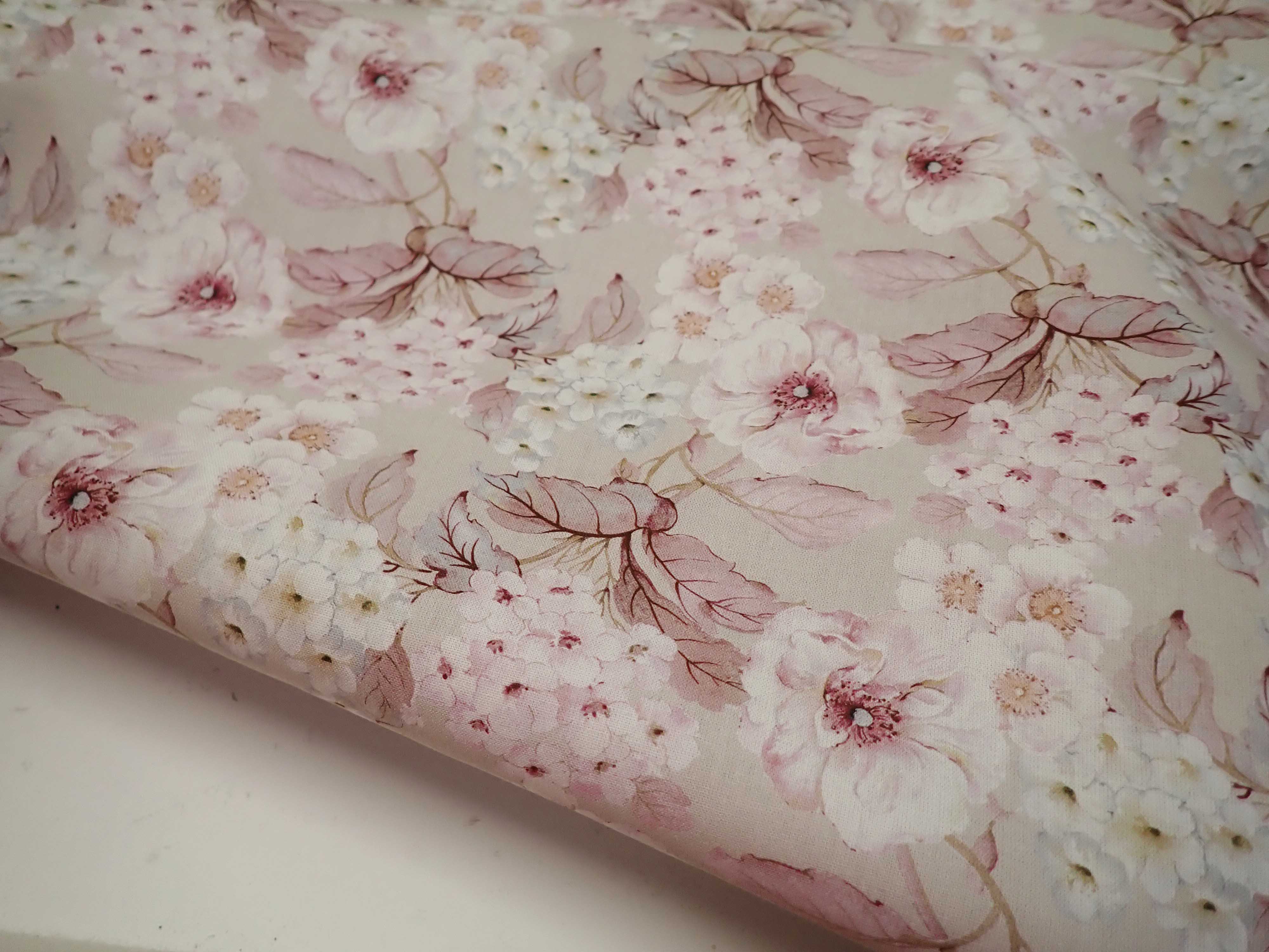 LÁTKA - POPELÍN - KVĚTY