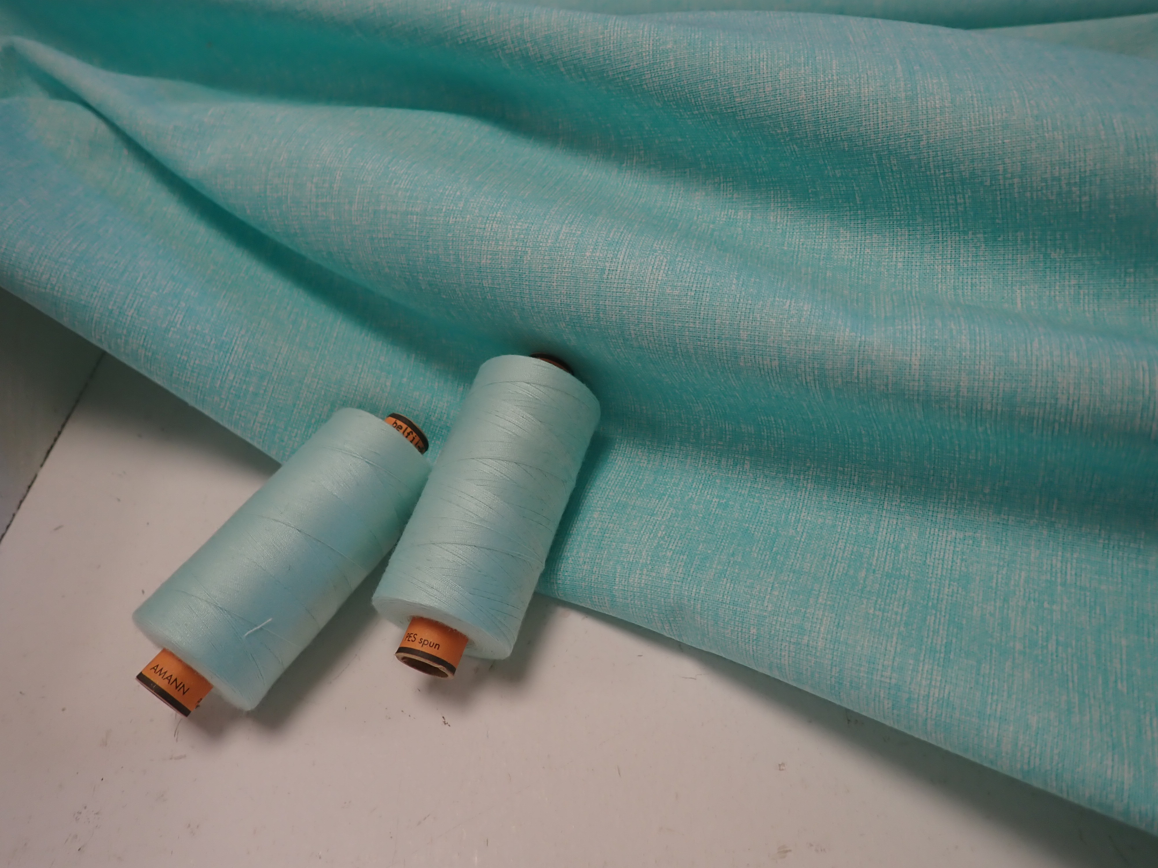 látka - LNĚNÝ EFEKT - MENTOLOVÝ EFEKT